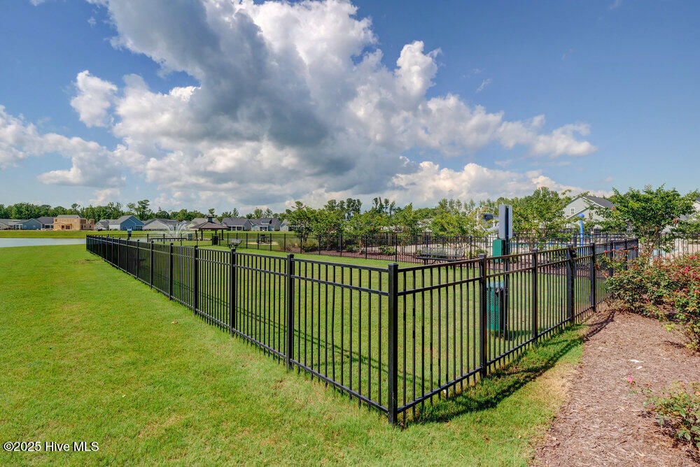 367 Hanover Lakes Drive