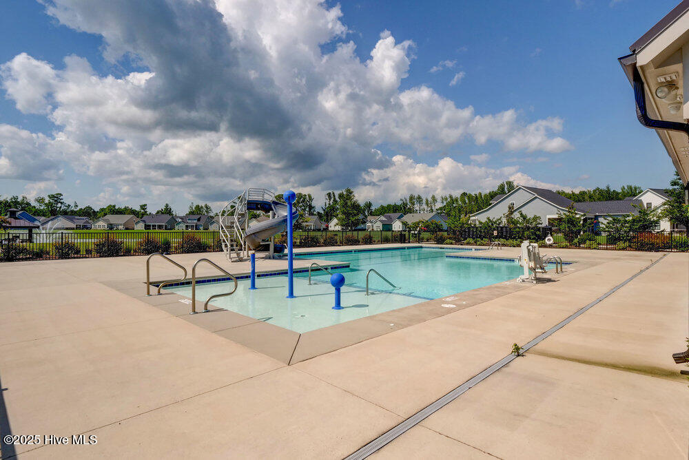 367 Hanover Lakes Drive