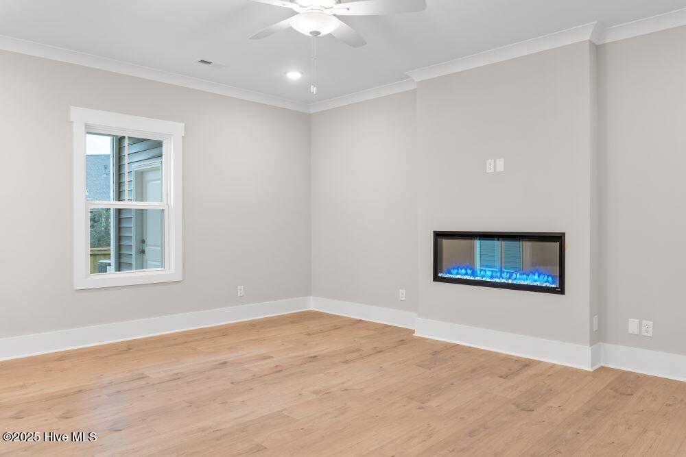 7439 Springwater Drive