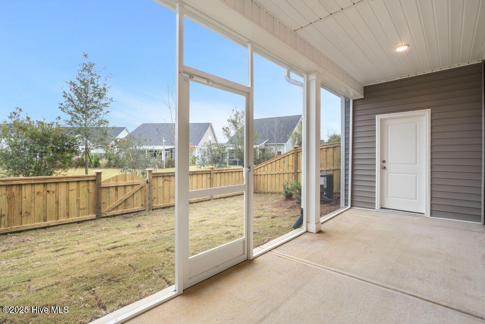 7439 Springwater Drive