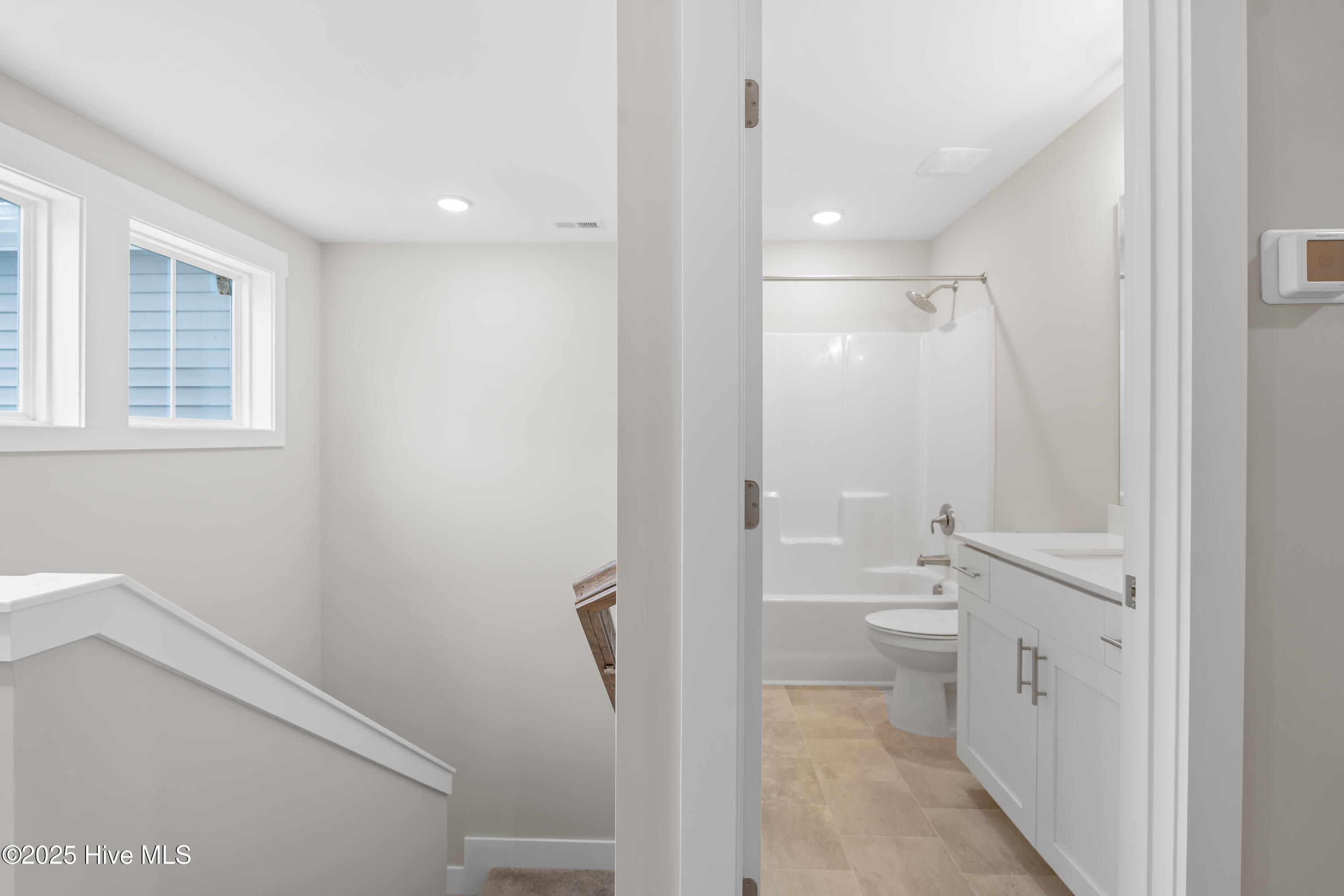 7439 Springwater Drive