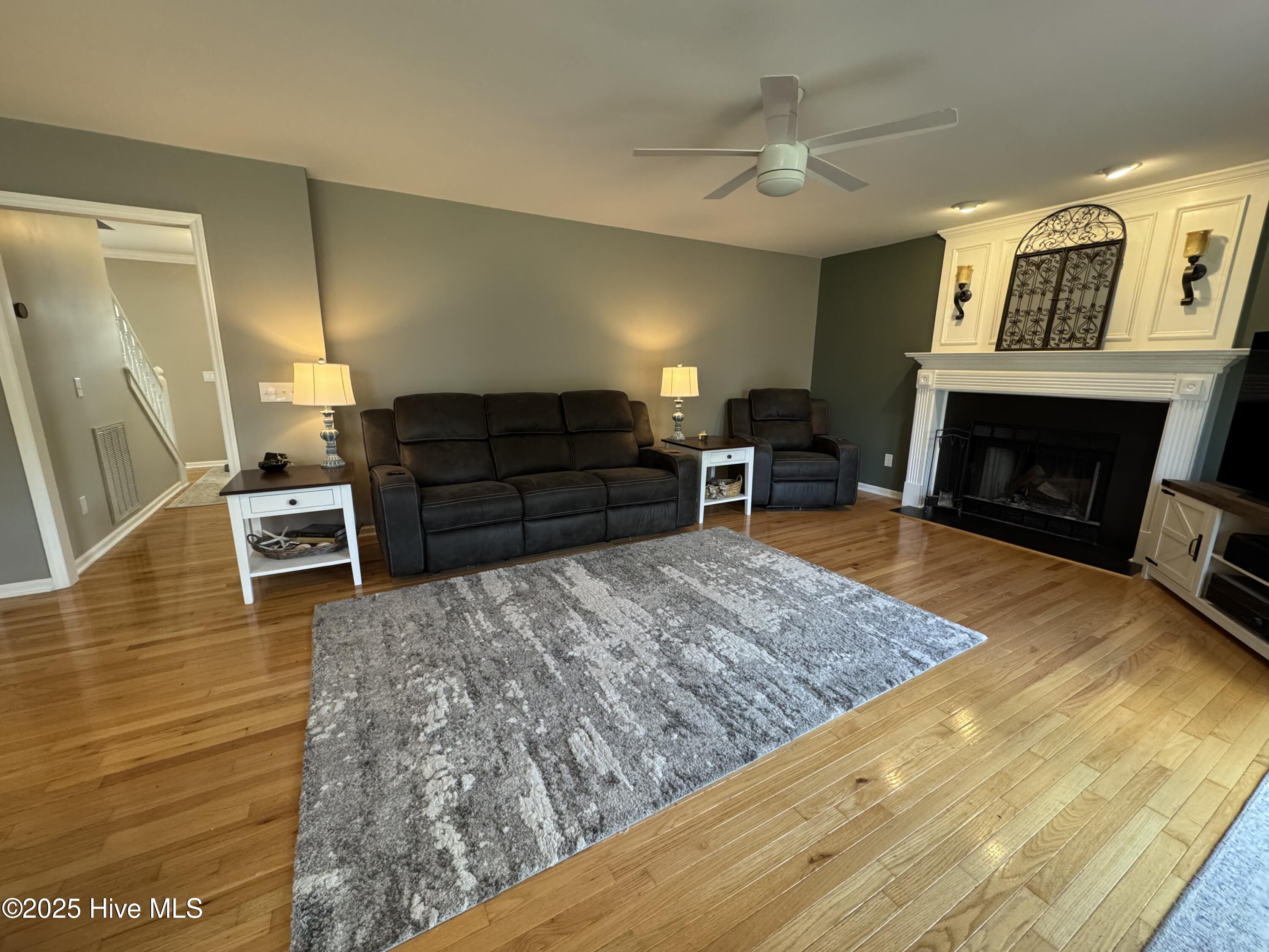 644 Chowning Place