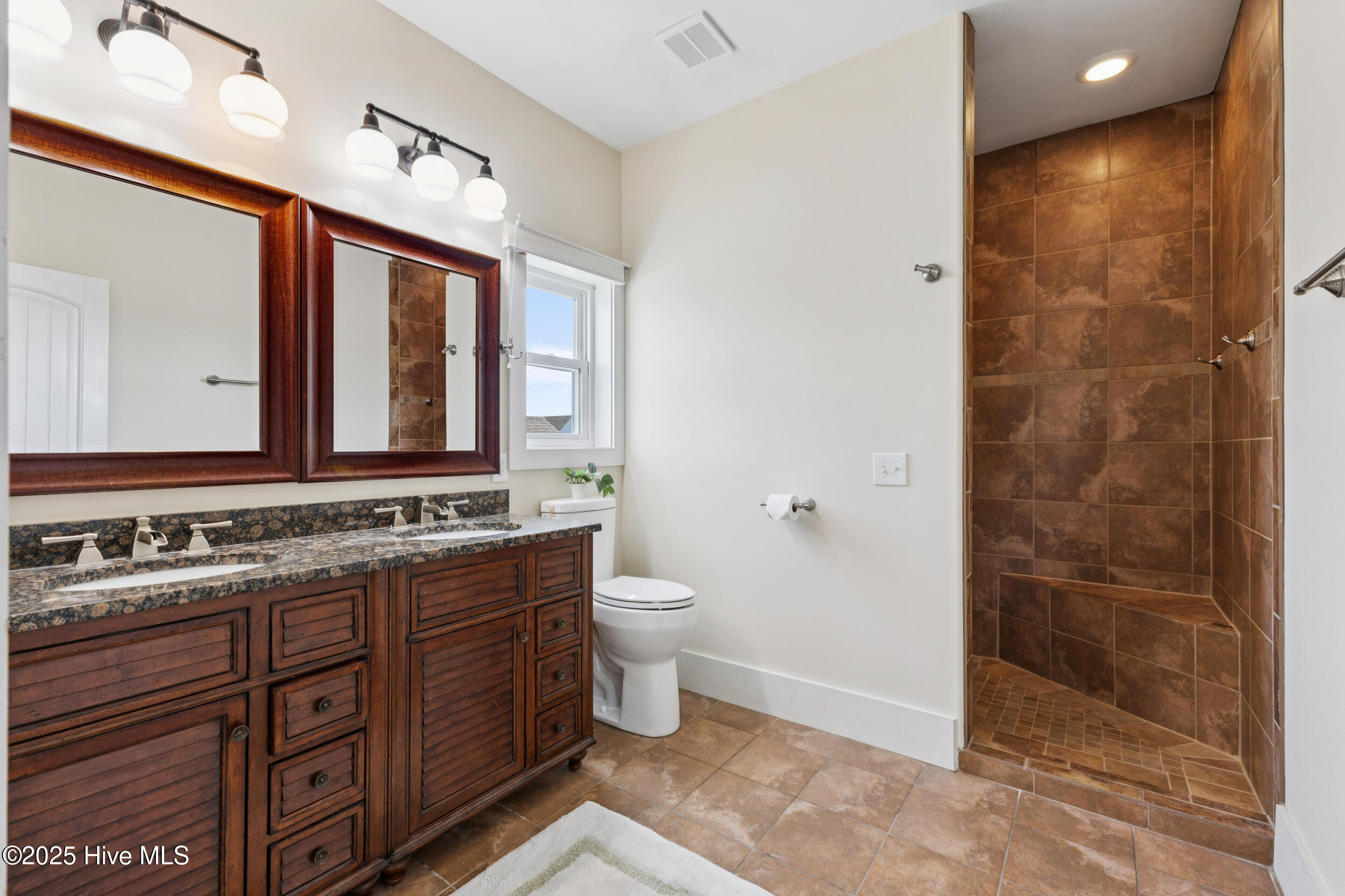 1605 Mackerel Lane, Unit 2