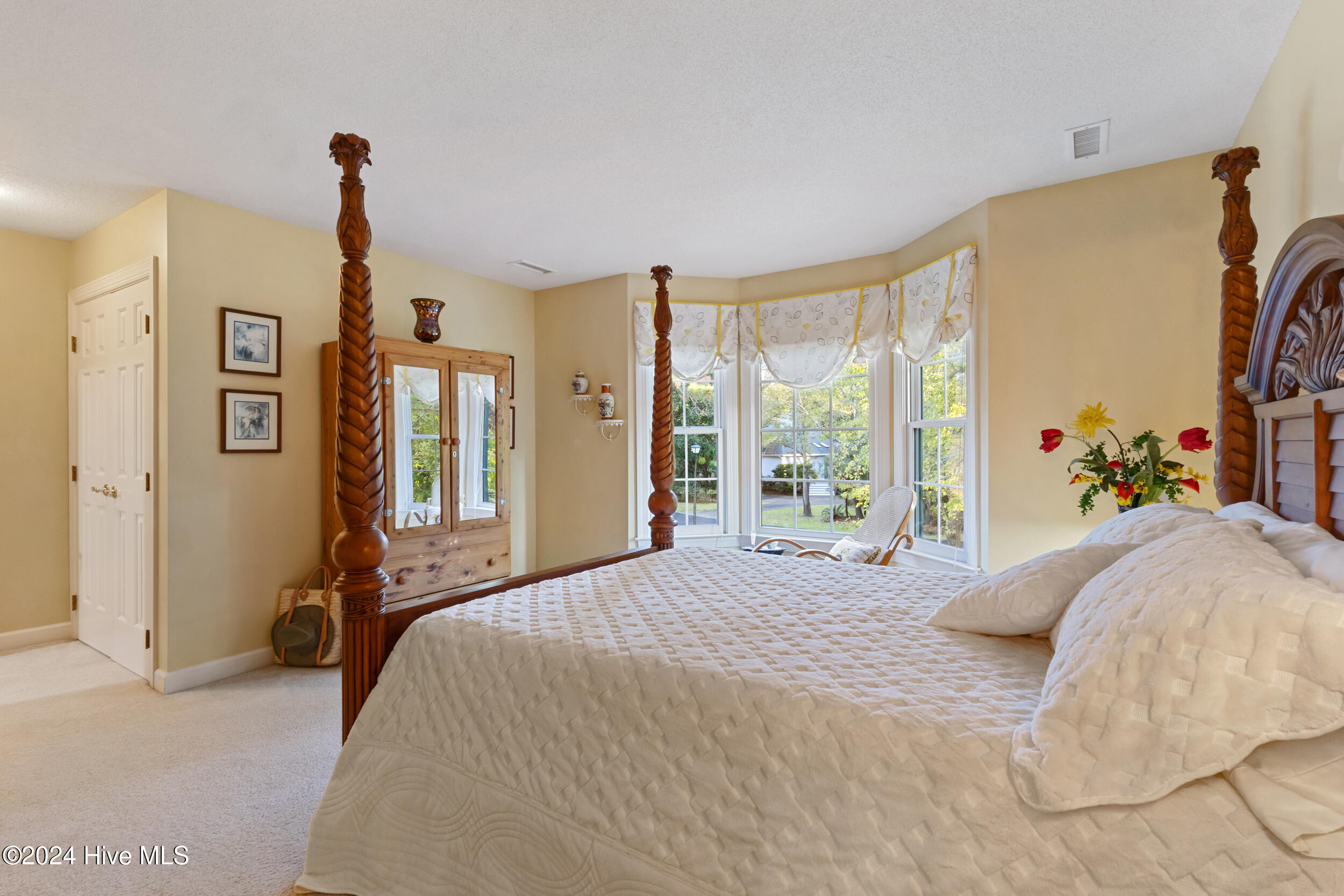 6309 Old Orchard Drive