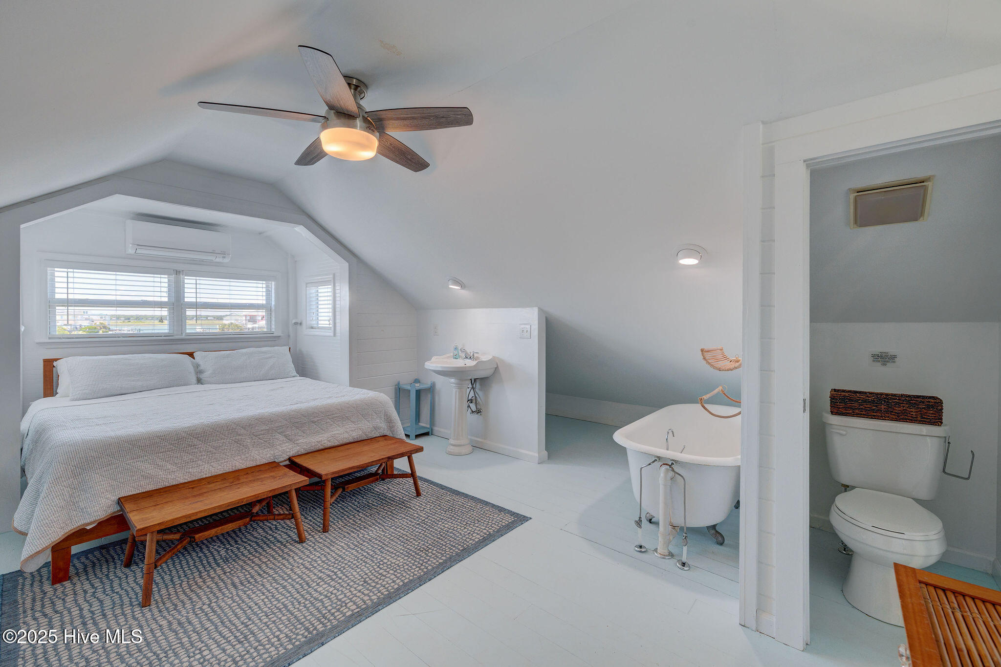 1904 Ocean Boulevard