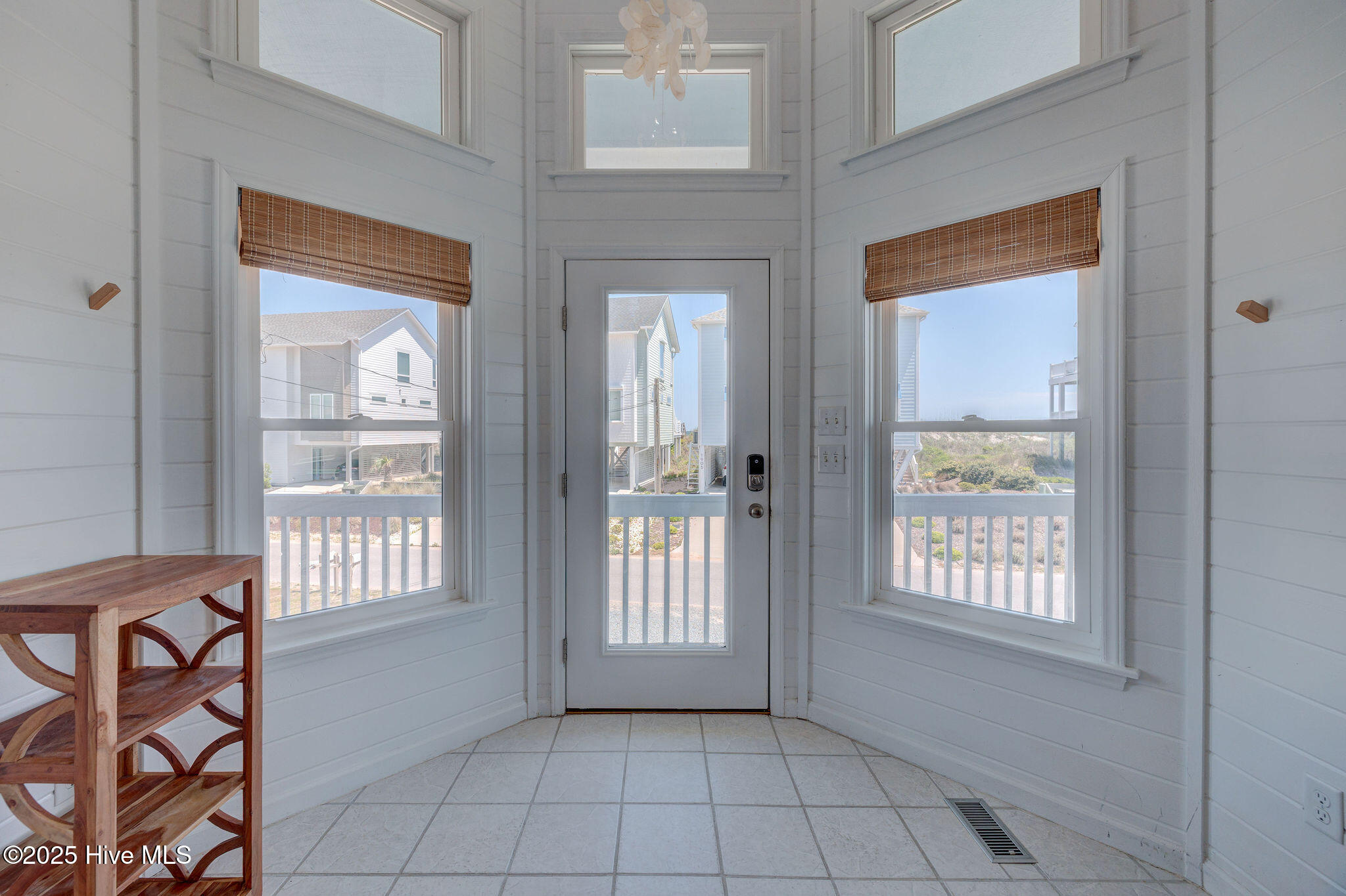 1904 Ocean Boulevard