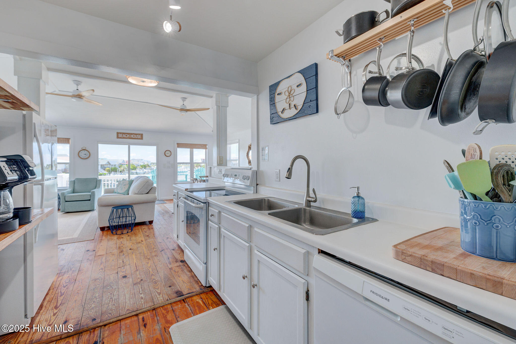 1904 Ocean Boulevard