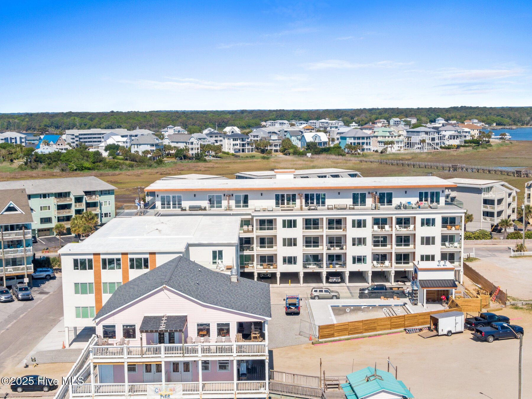 1800 Canal Drive, 309