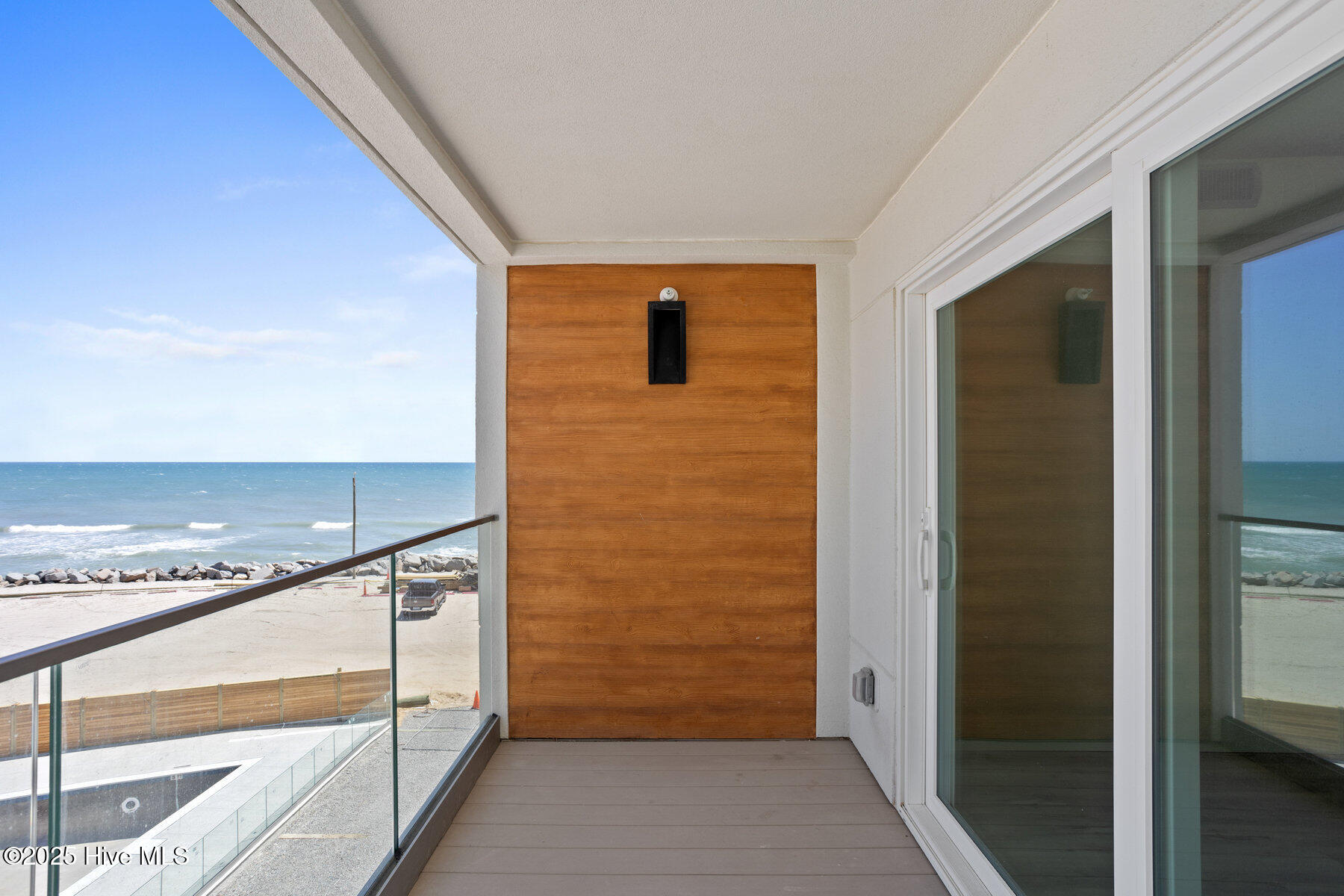 1800 Canal Drive, 309