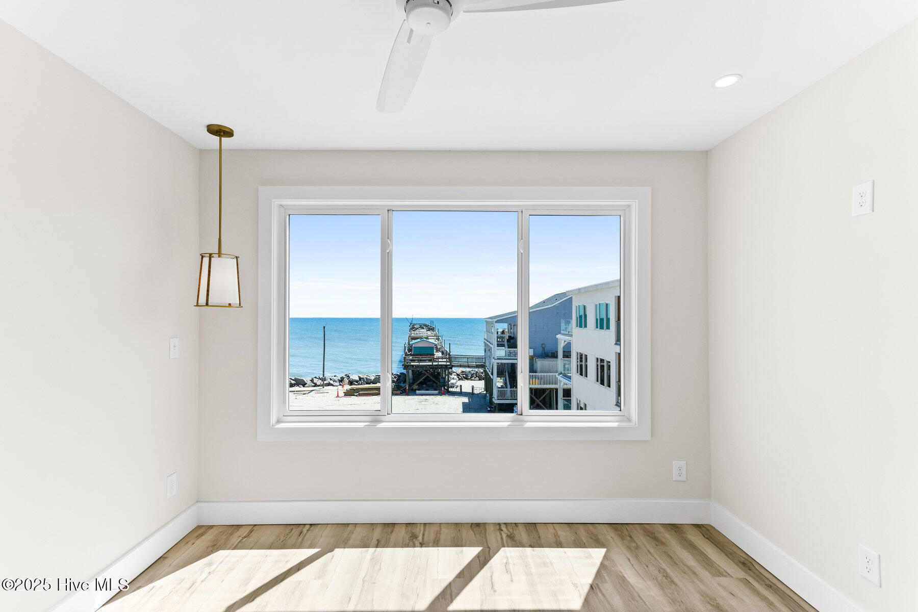 1800 Canal Drive, 306