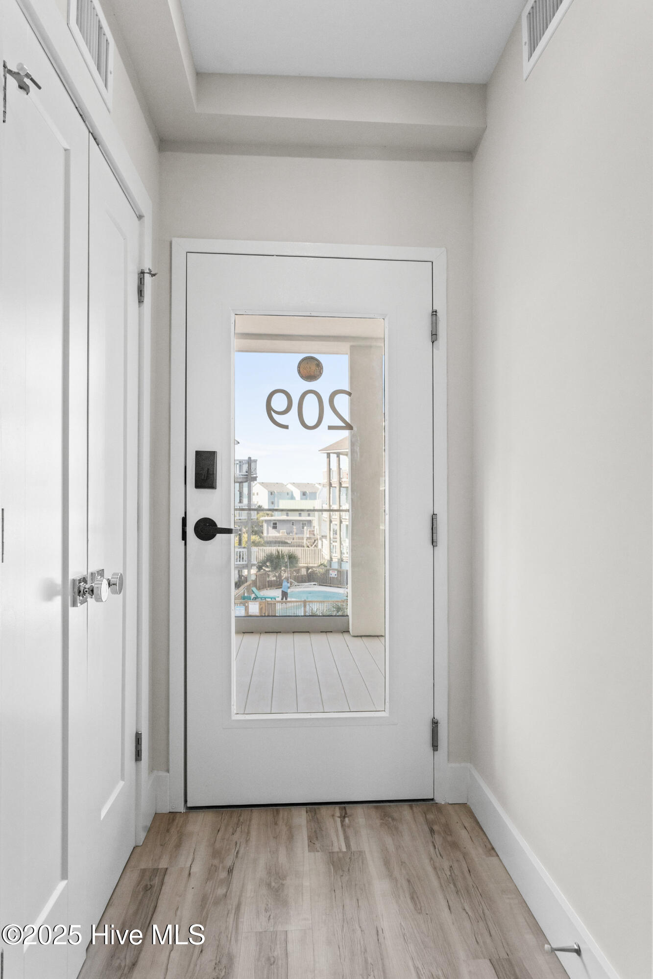 1800 Canal Drive, 209