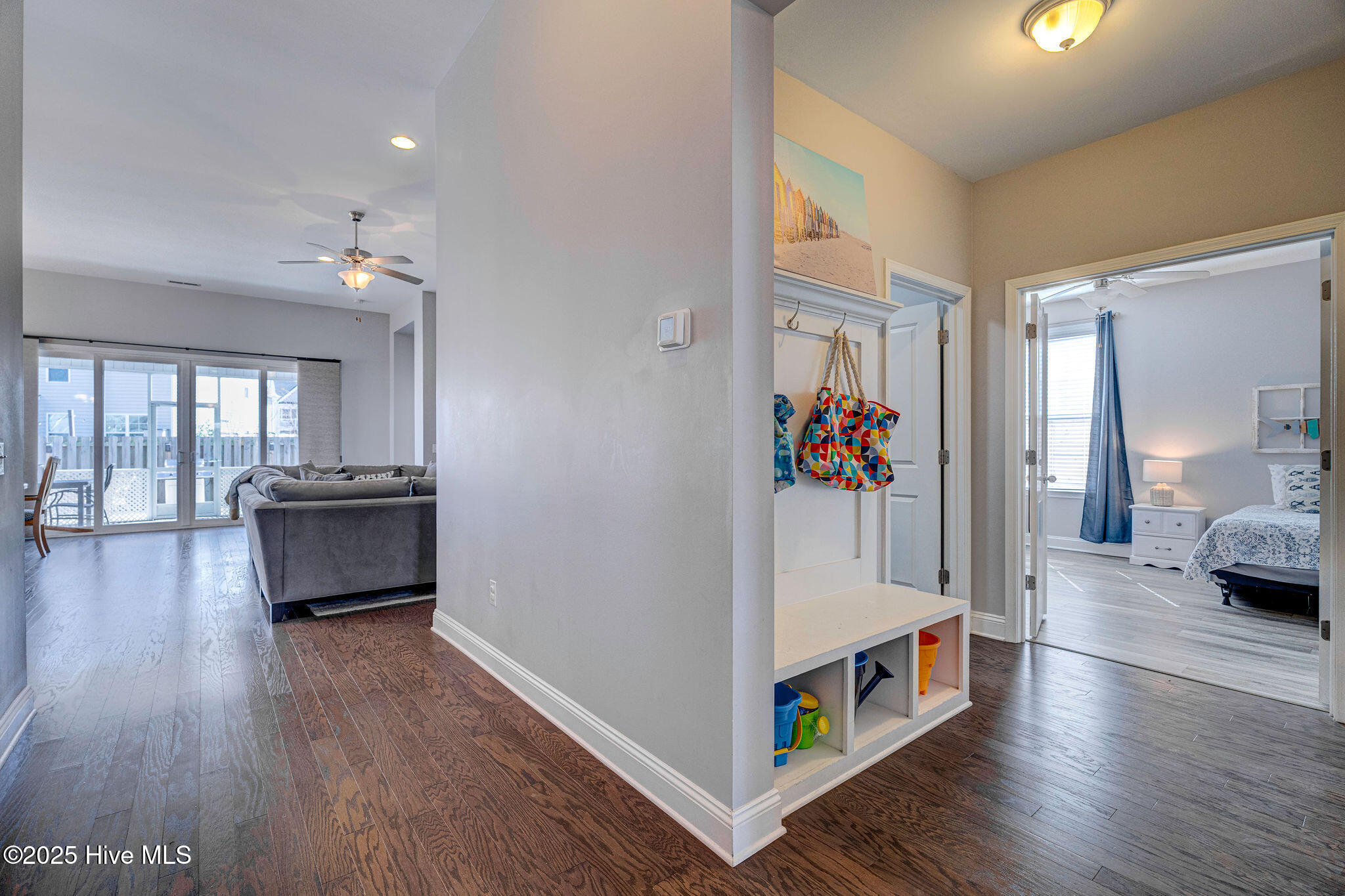 576 Steele Loop