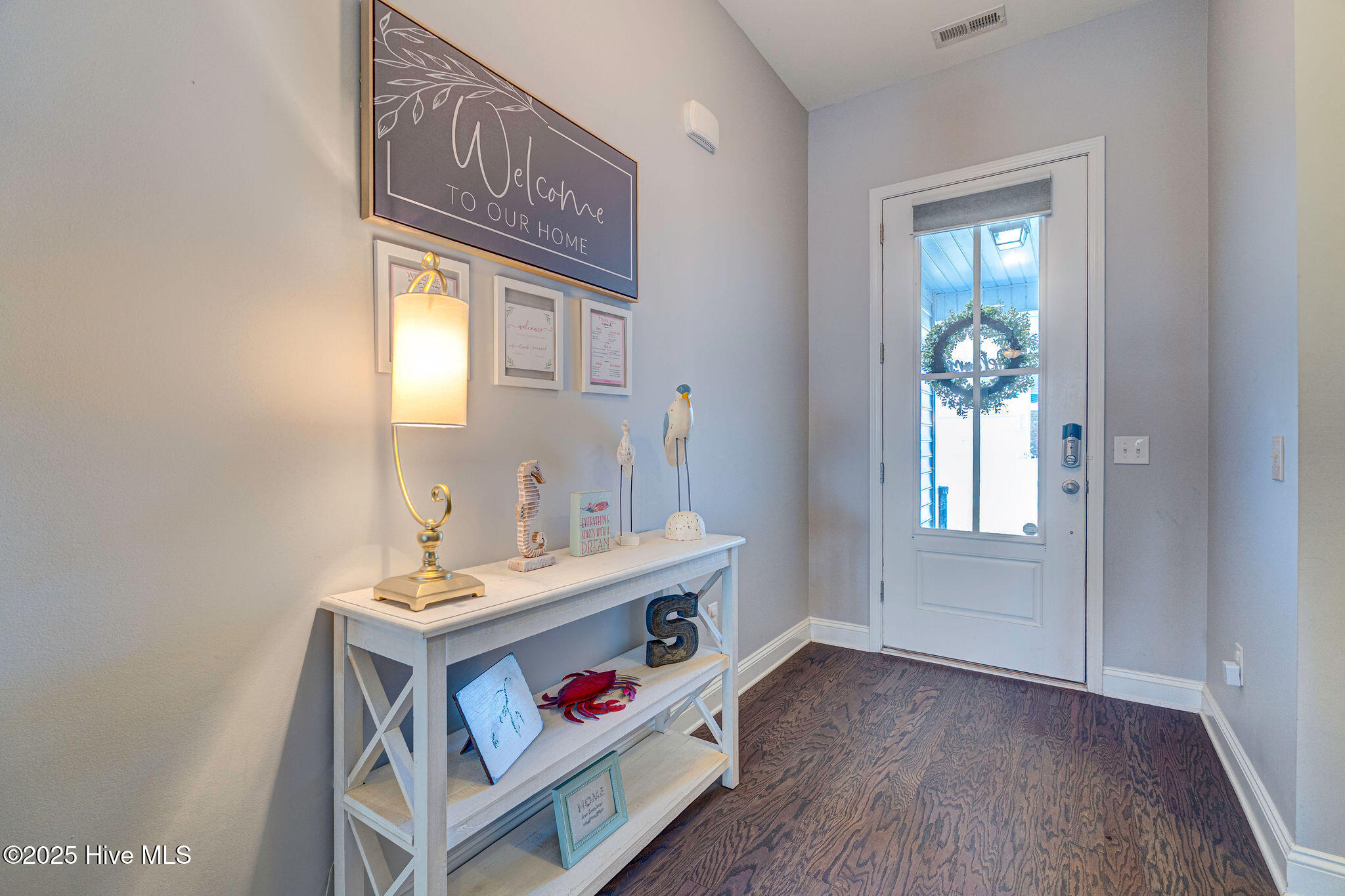 576 Steele Loop