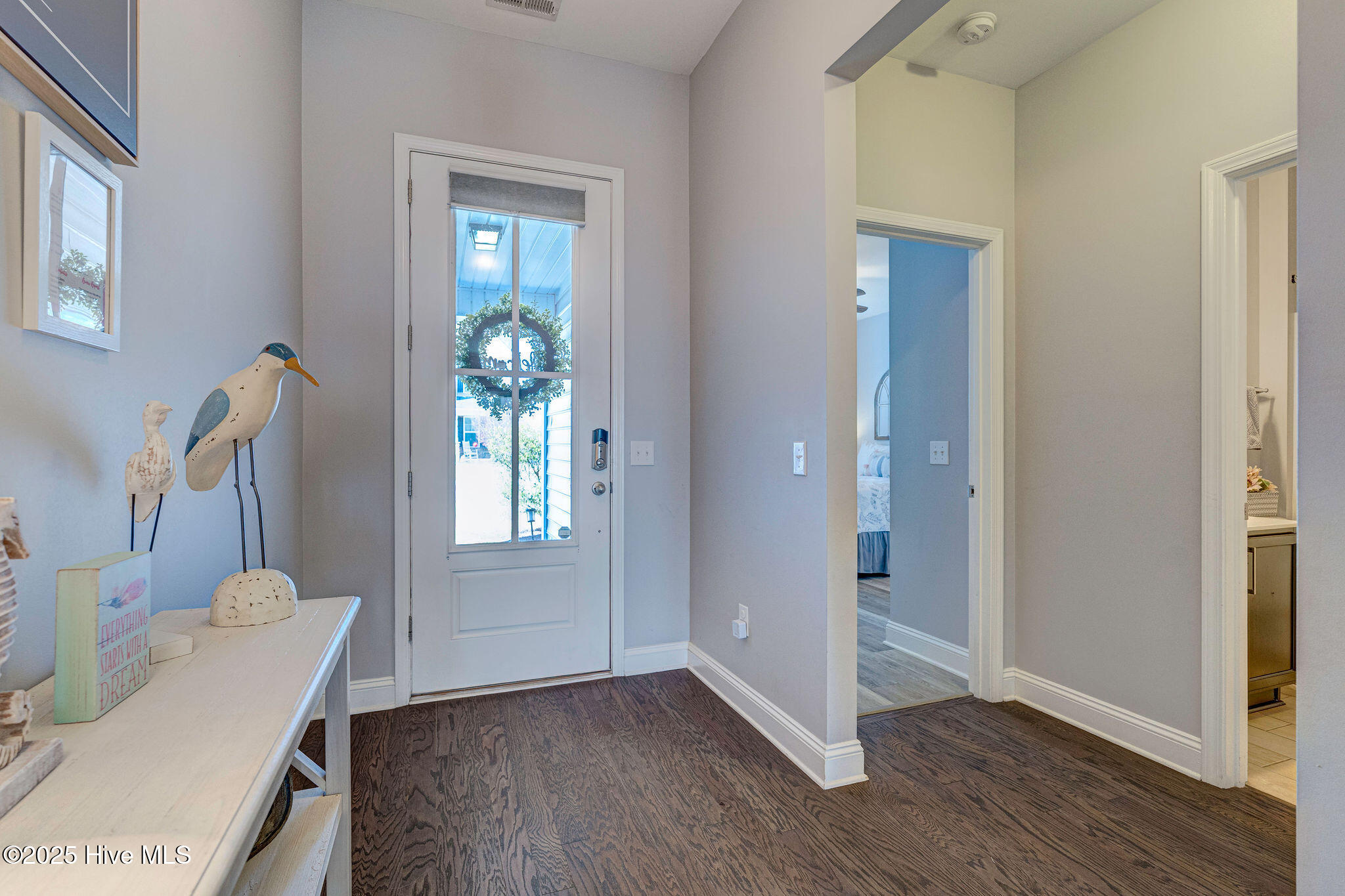 576 Steele Loop