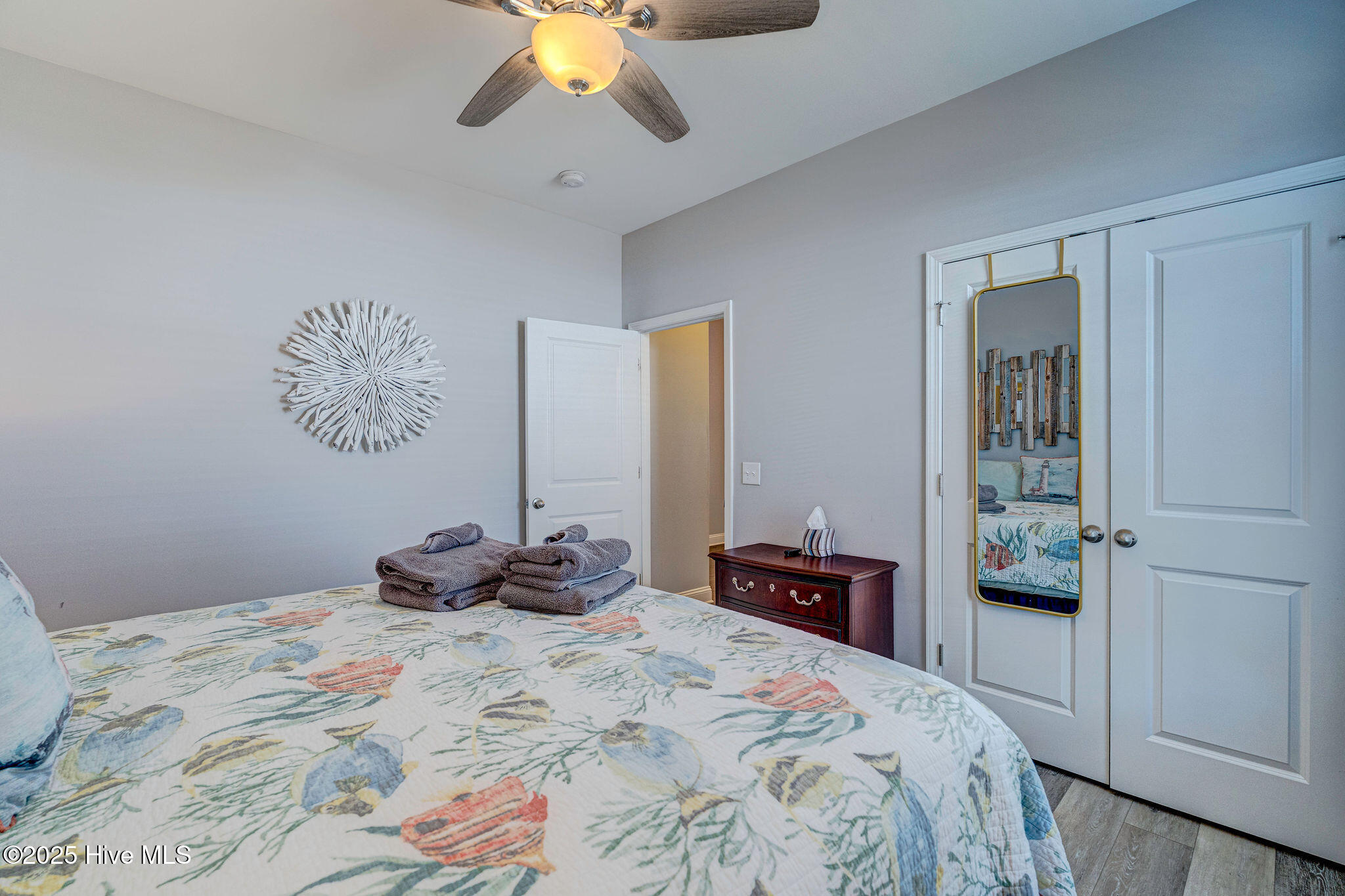 576 Steele Loop