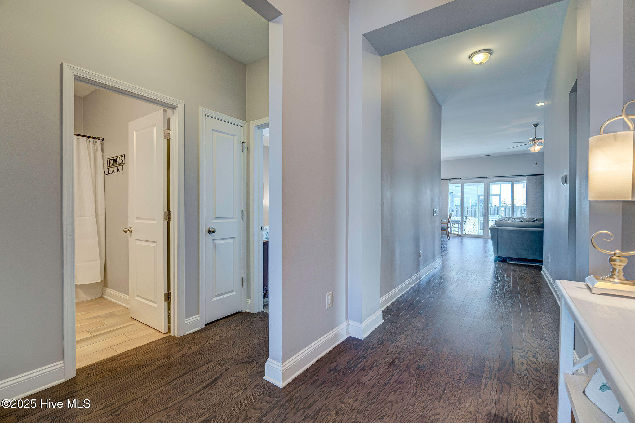 576 Steele Loop