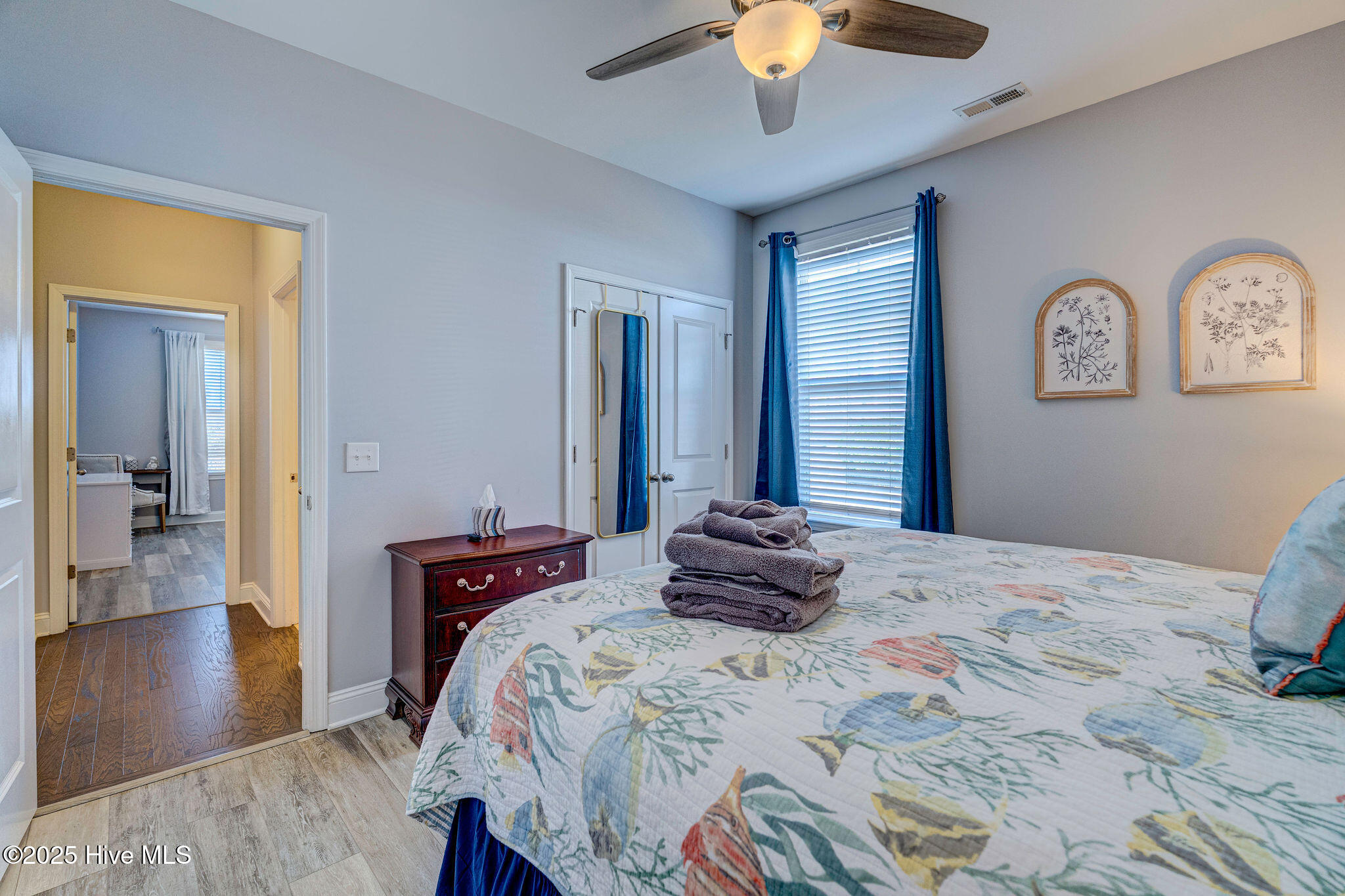 576 Steele Loop