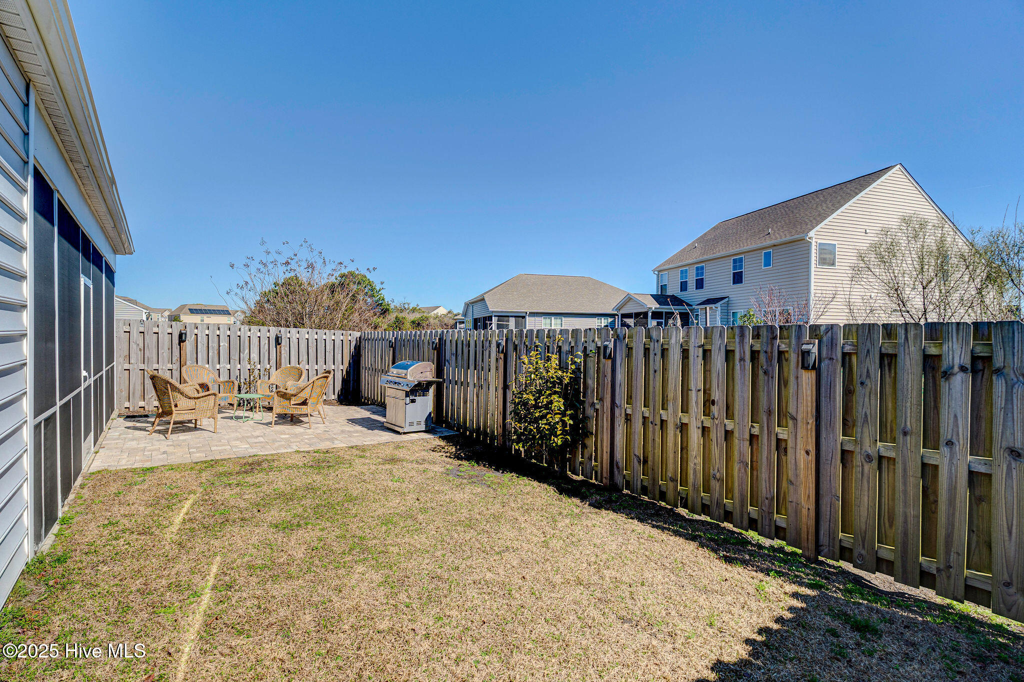 576 Steele Loop