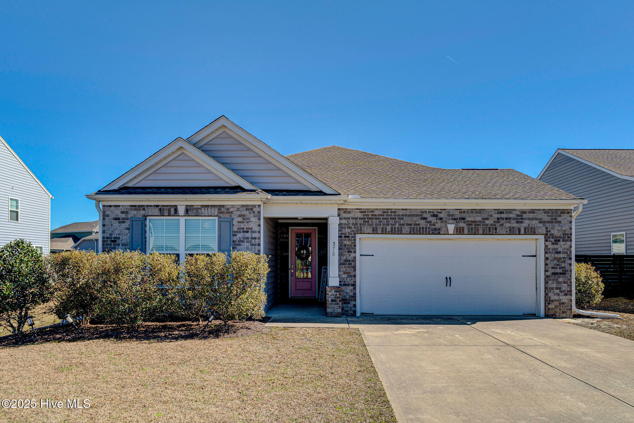 576 Steele Loop