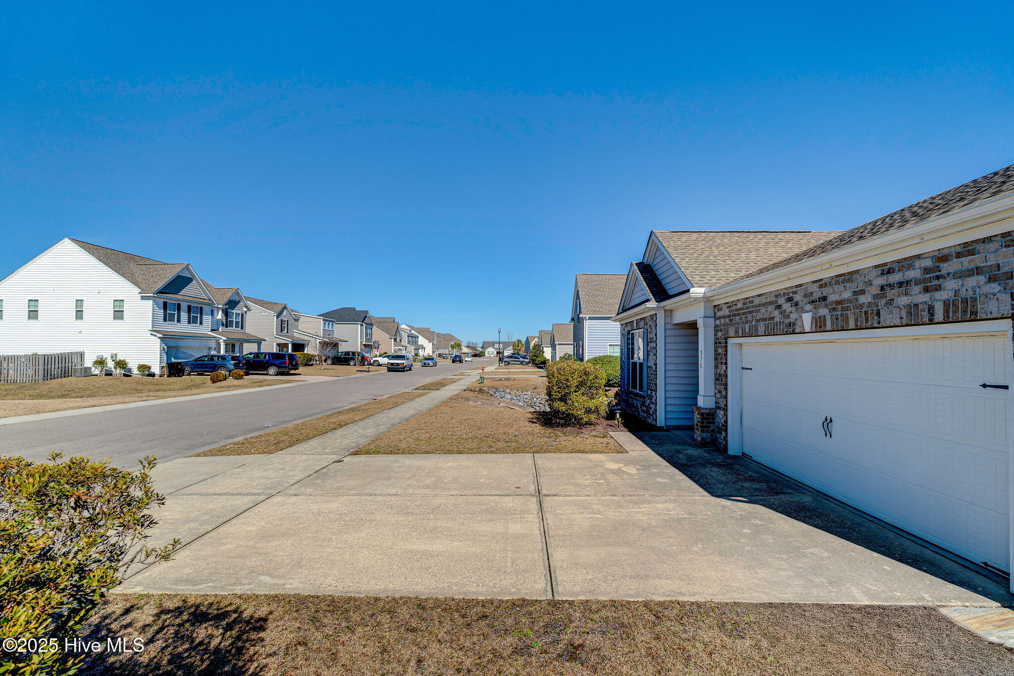 576 Steele Loop