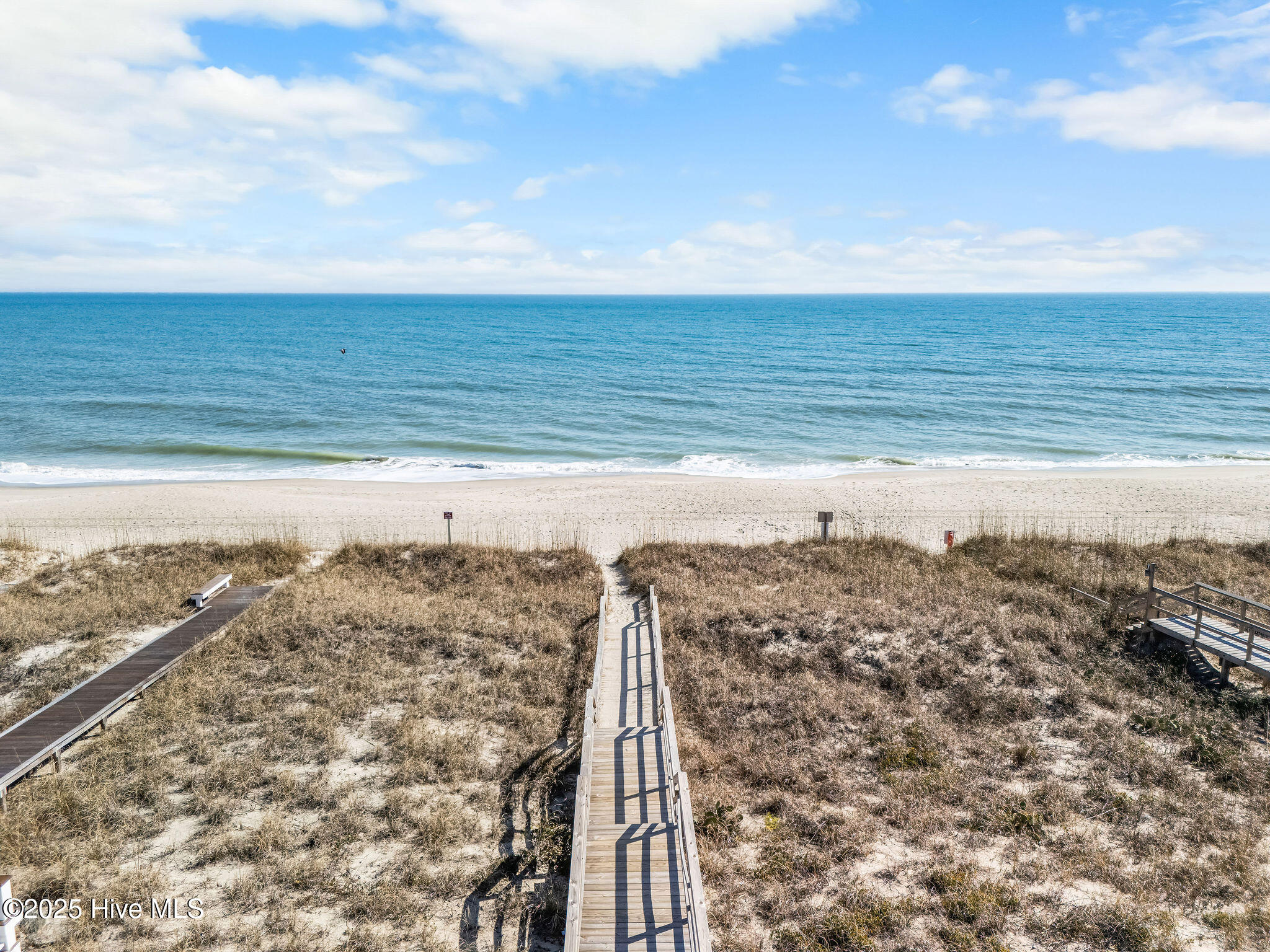 737 Fort Fisher Boulevard N