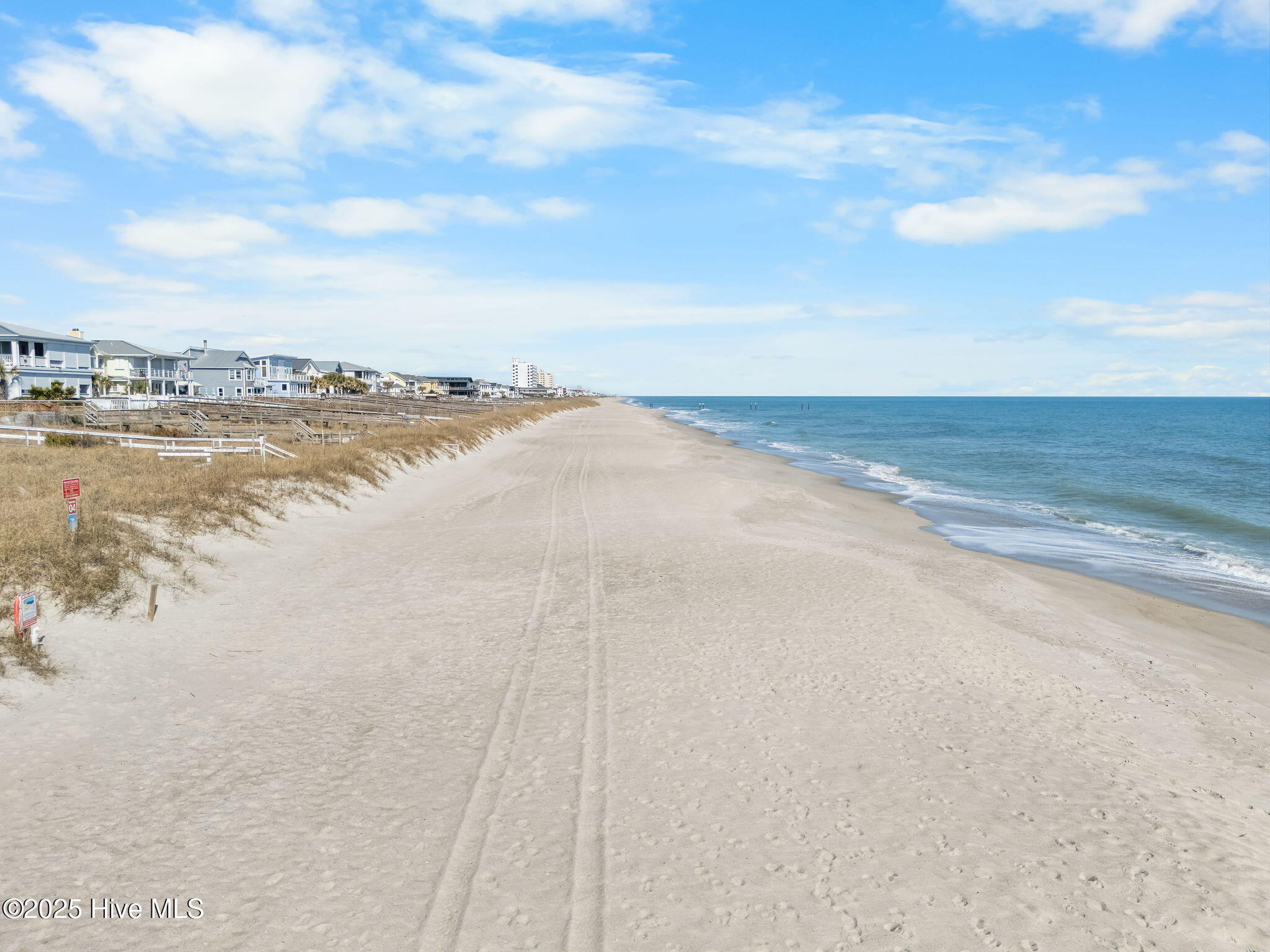 737 Fort Fisher Boulevard N