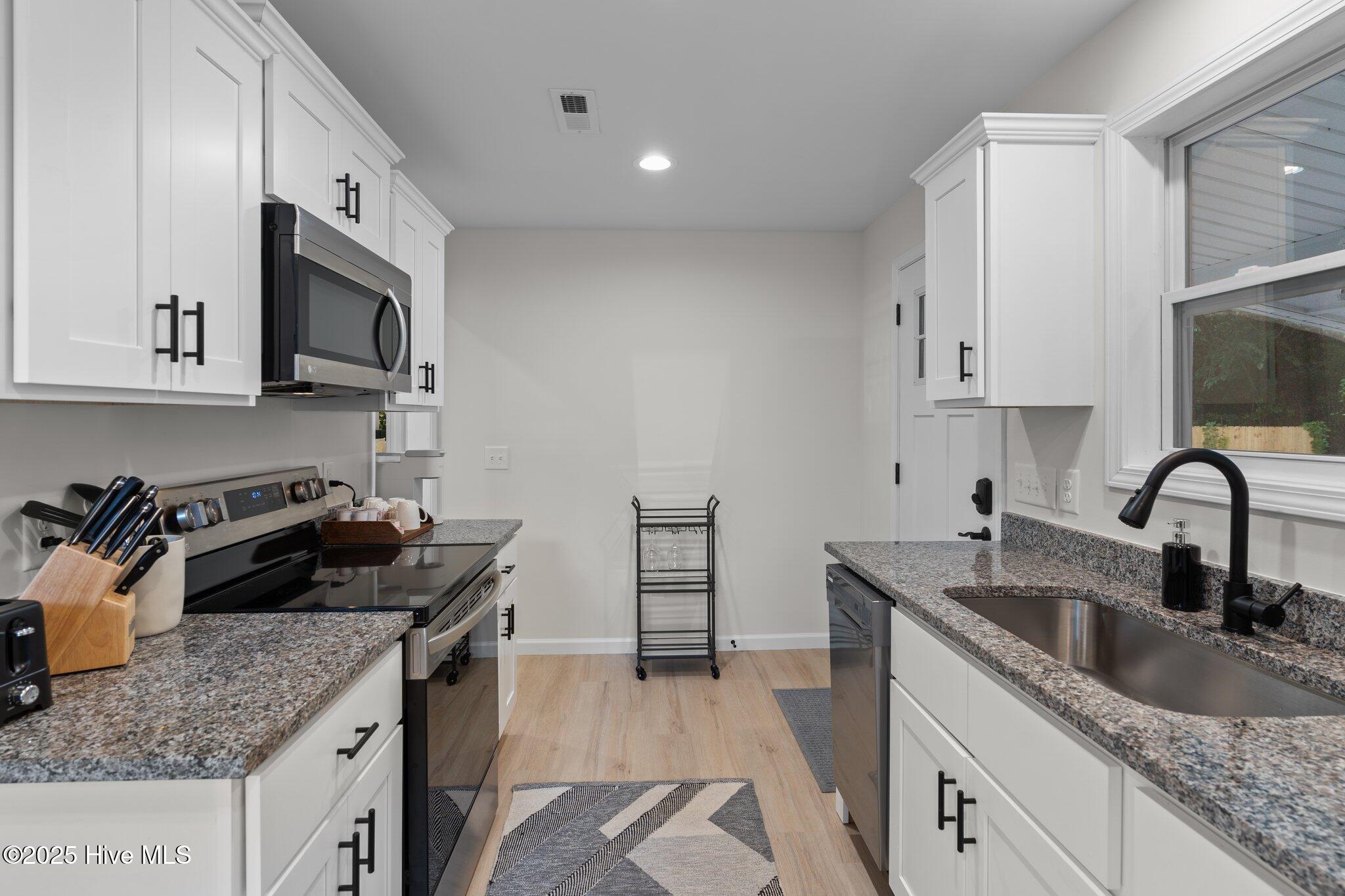 5302 Autumn Drive