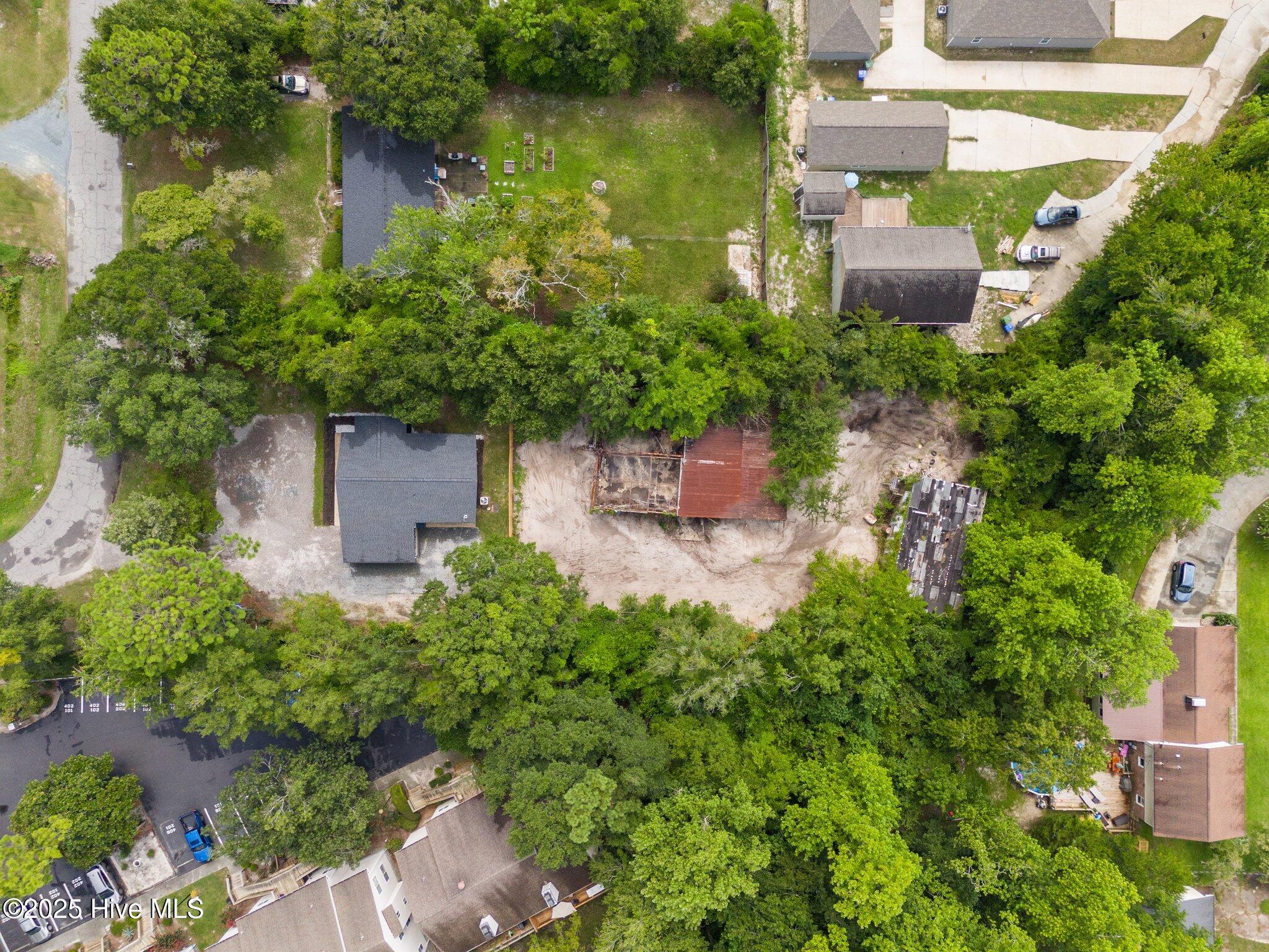 5302 Autumn Drive