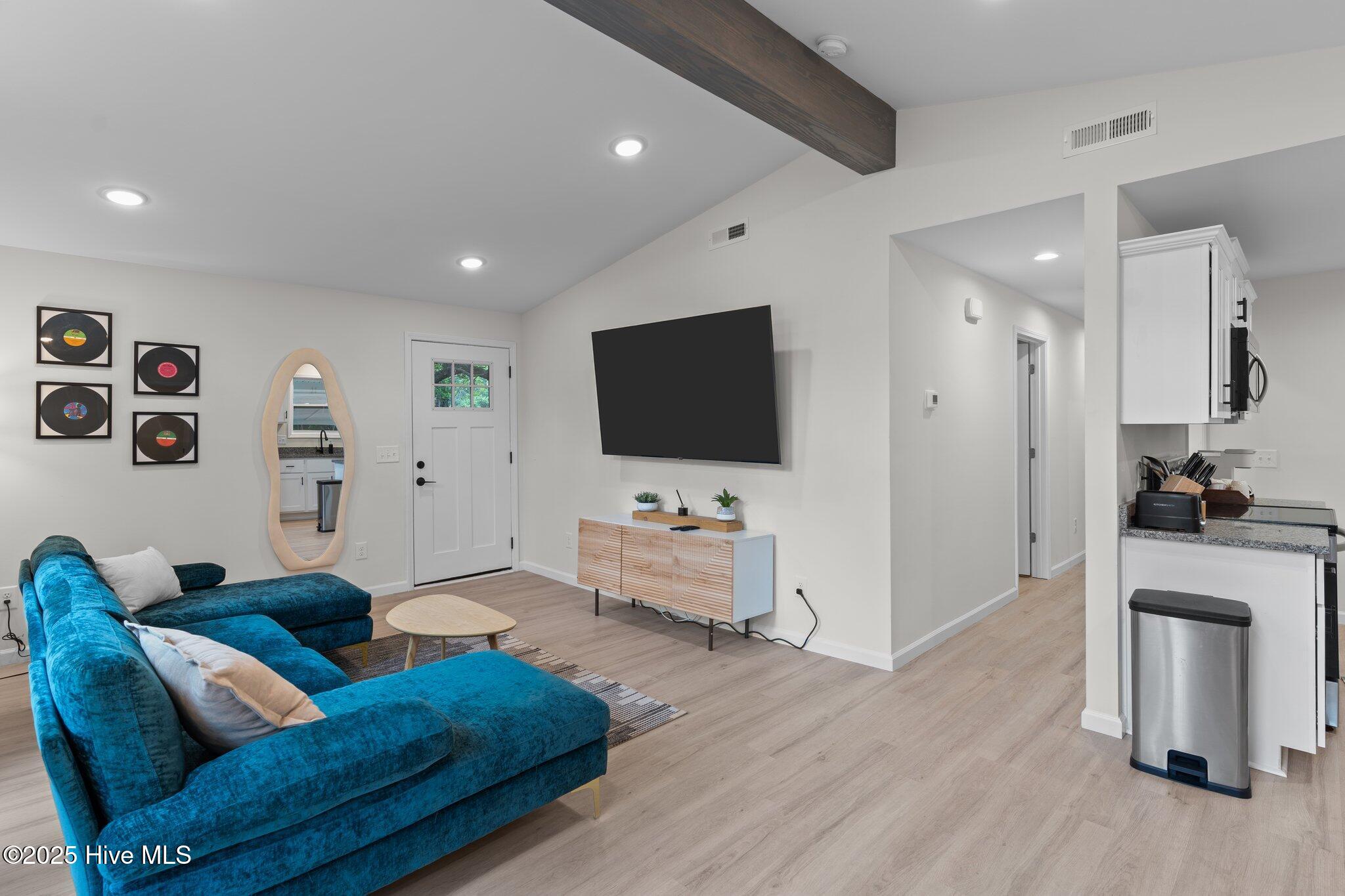5302 Autumn Drive