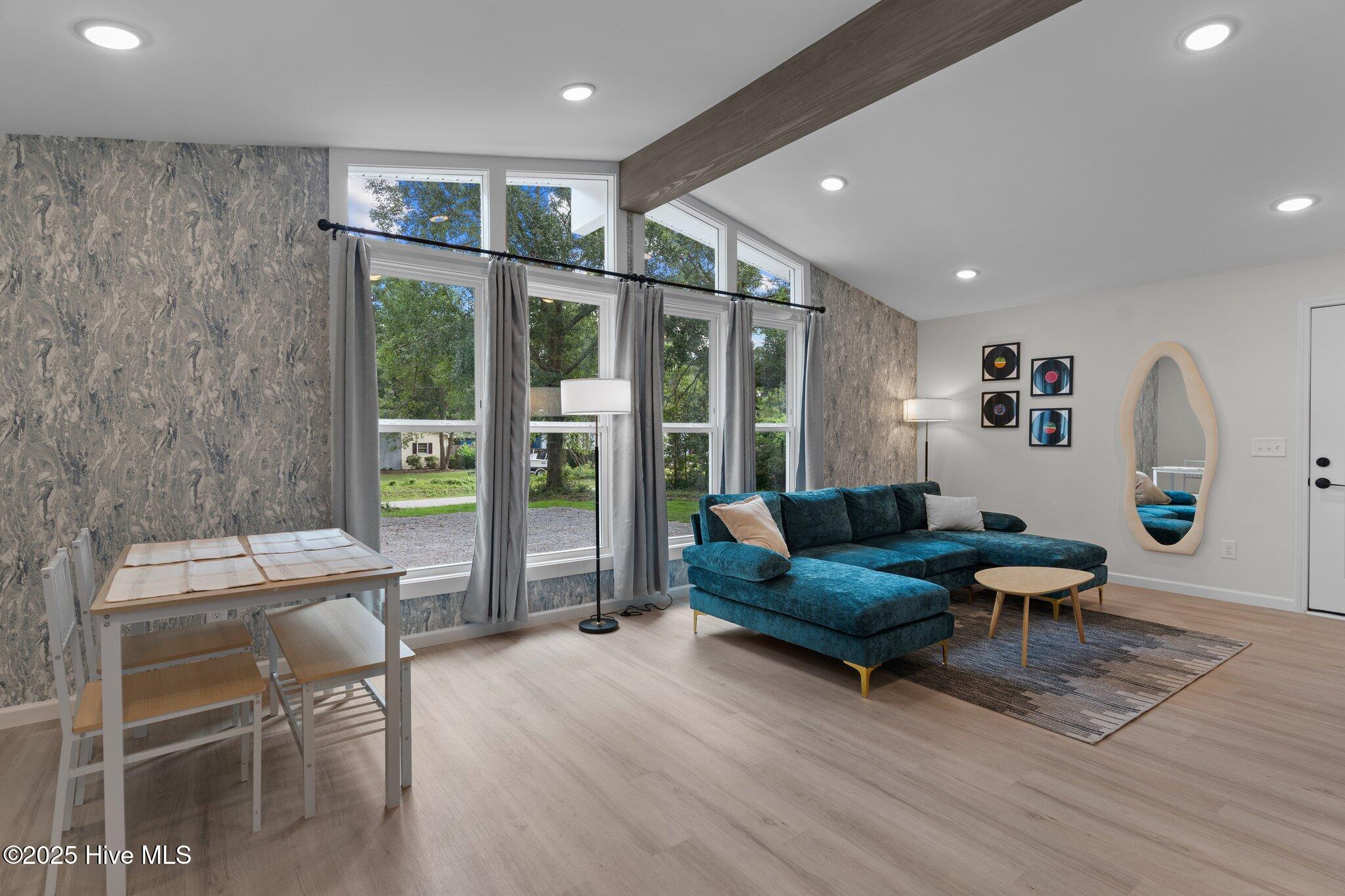 5302 Autumn Drive