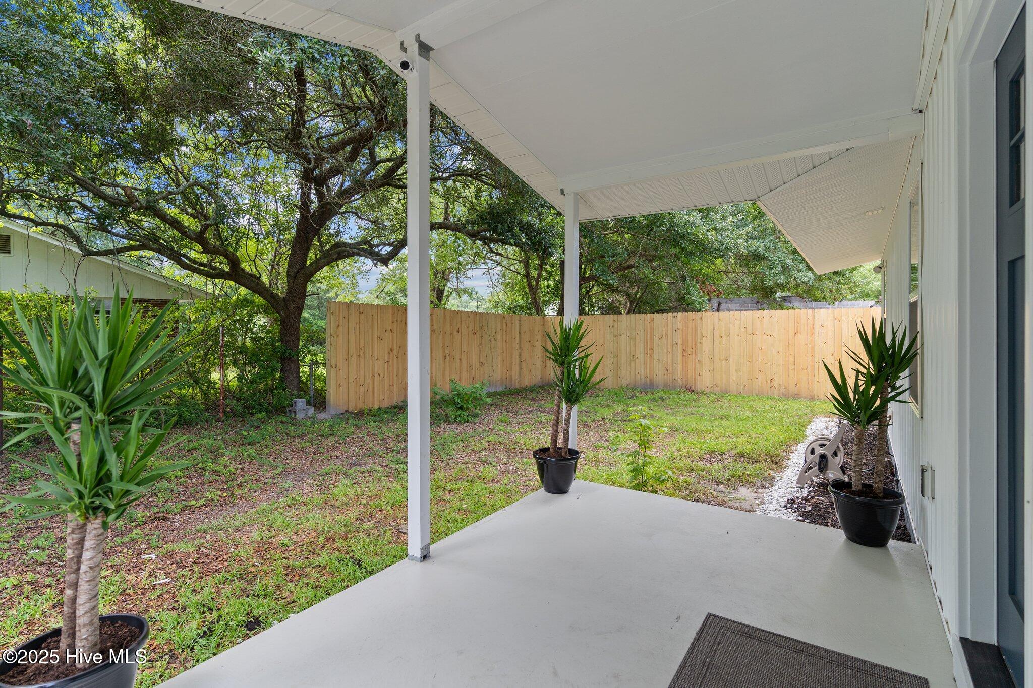 5302 Autumn Drive