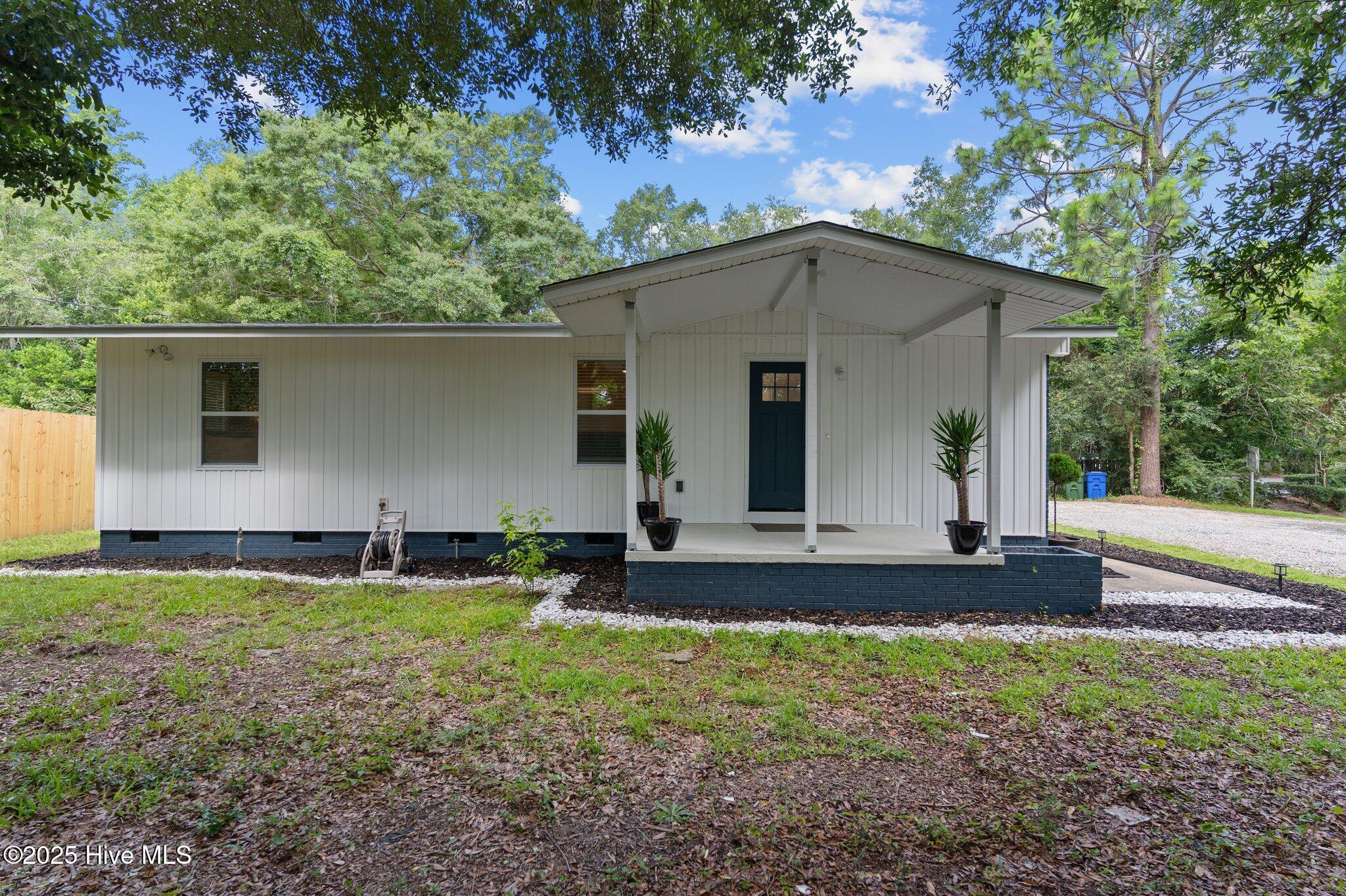 5302 Autumn Drive