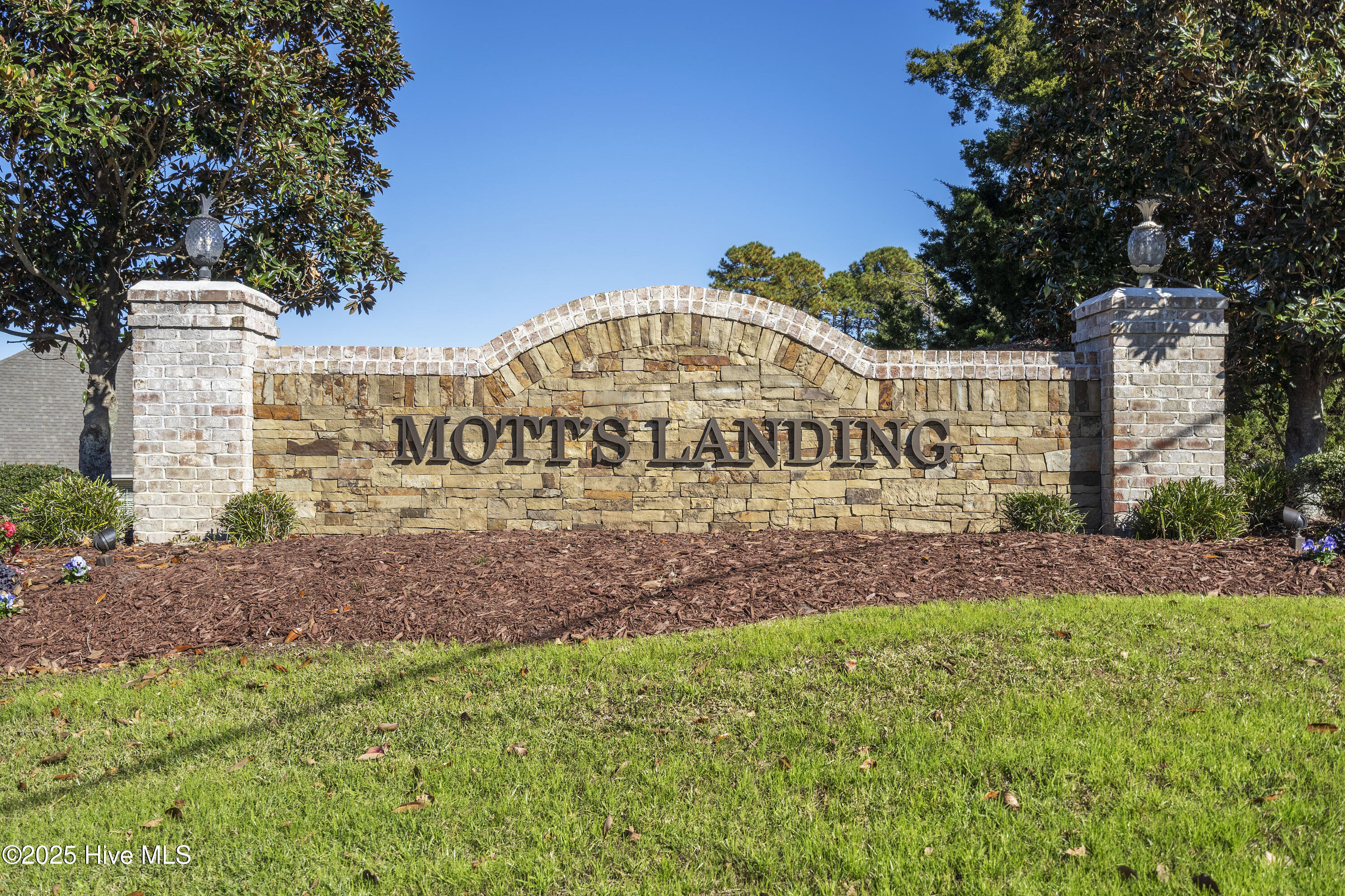 5923 Motts Village Road