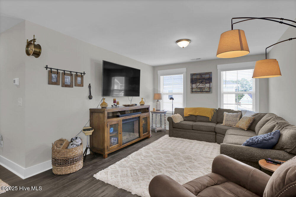 9013 Peplow Place