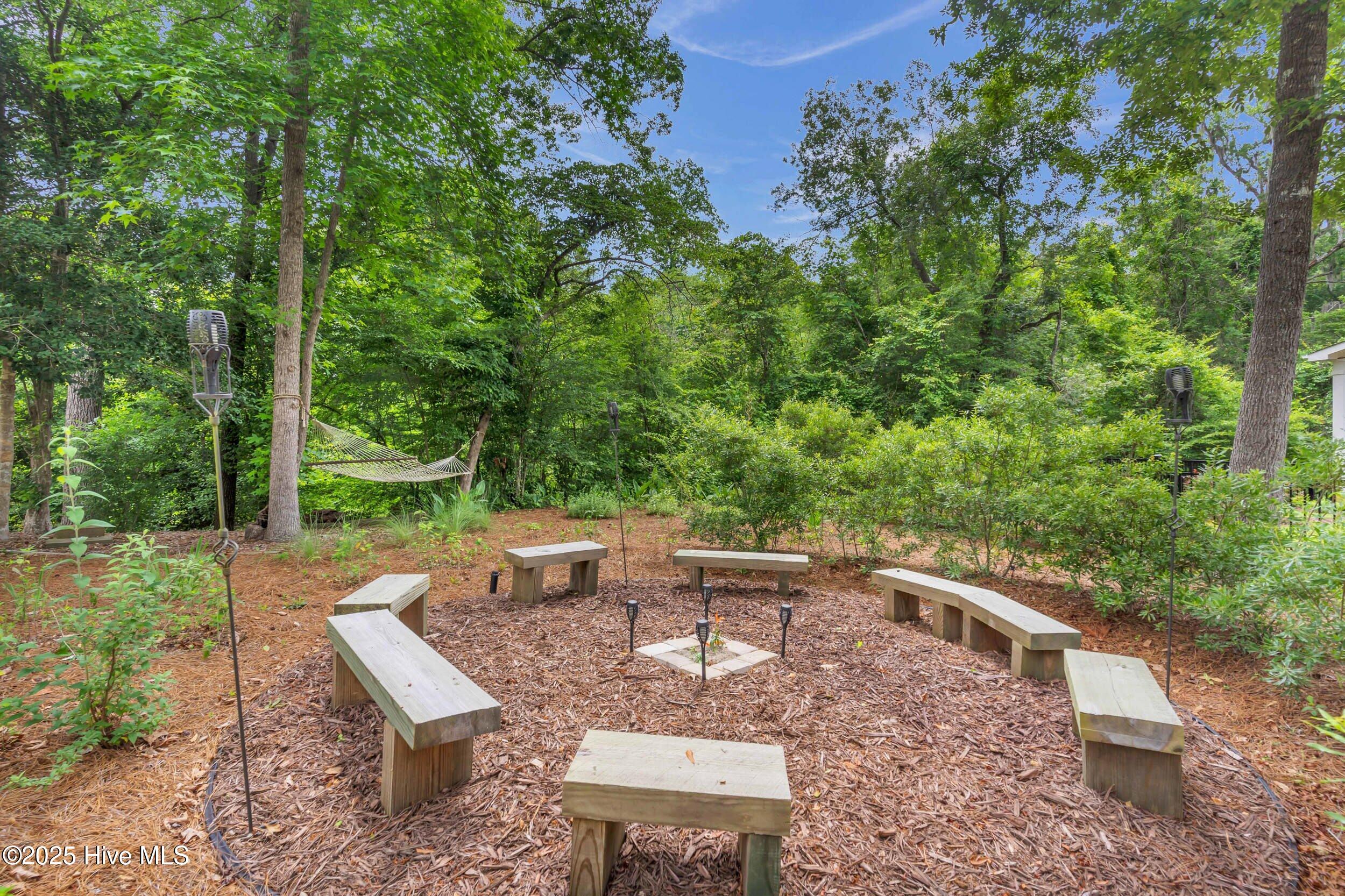 9722 Salty Apple Circle NE