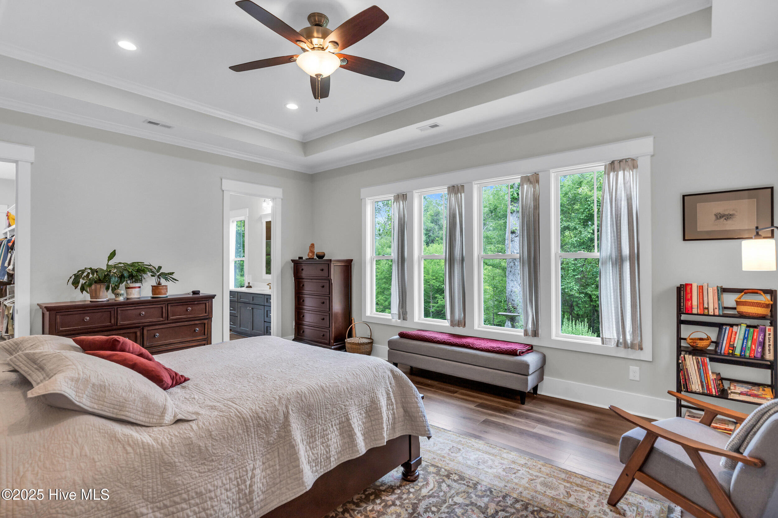 9722 Salty Apple Circle NE