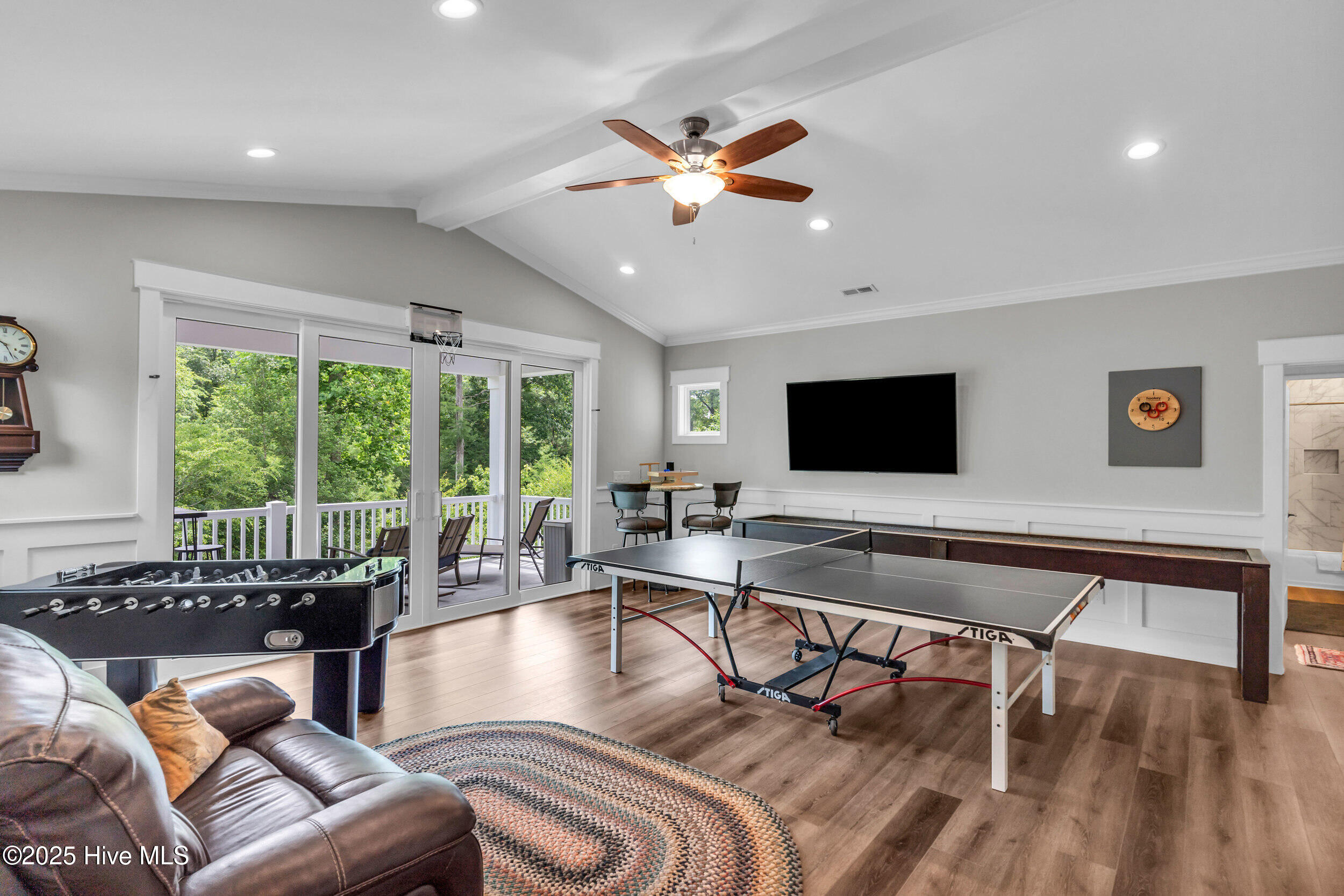 9722 Salty Apple Circle NE