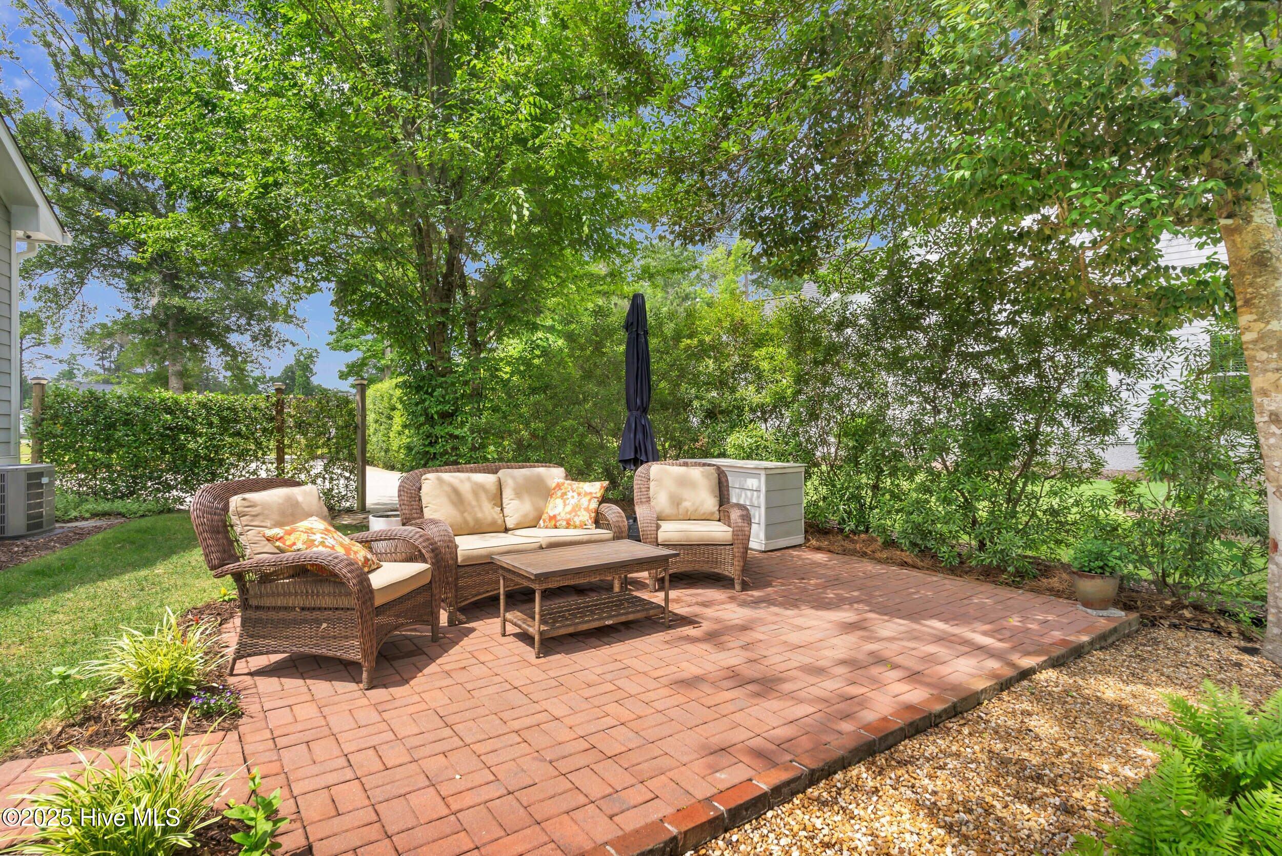 9722 Salty Apple Circle NE