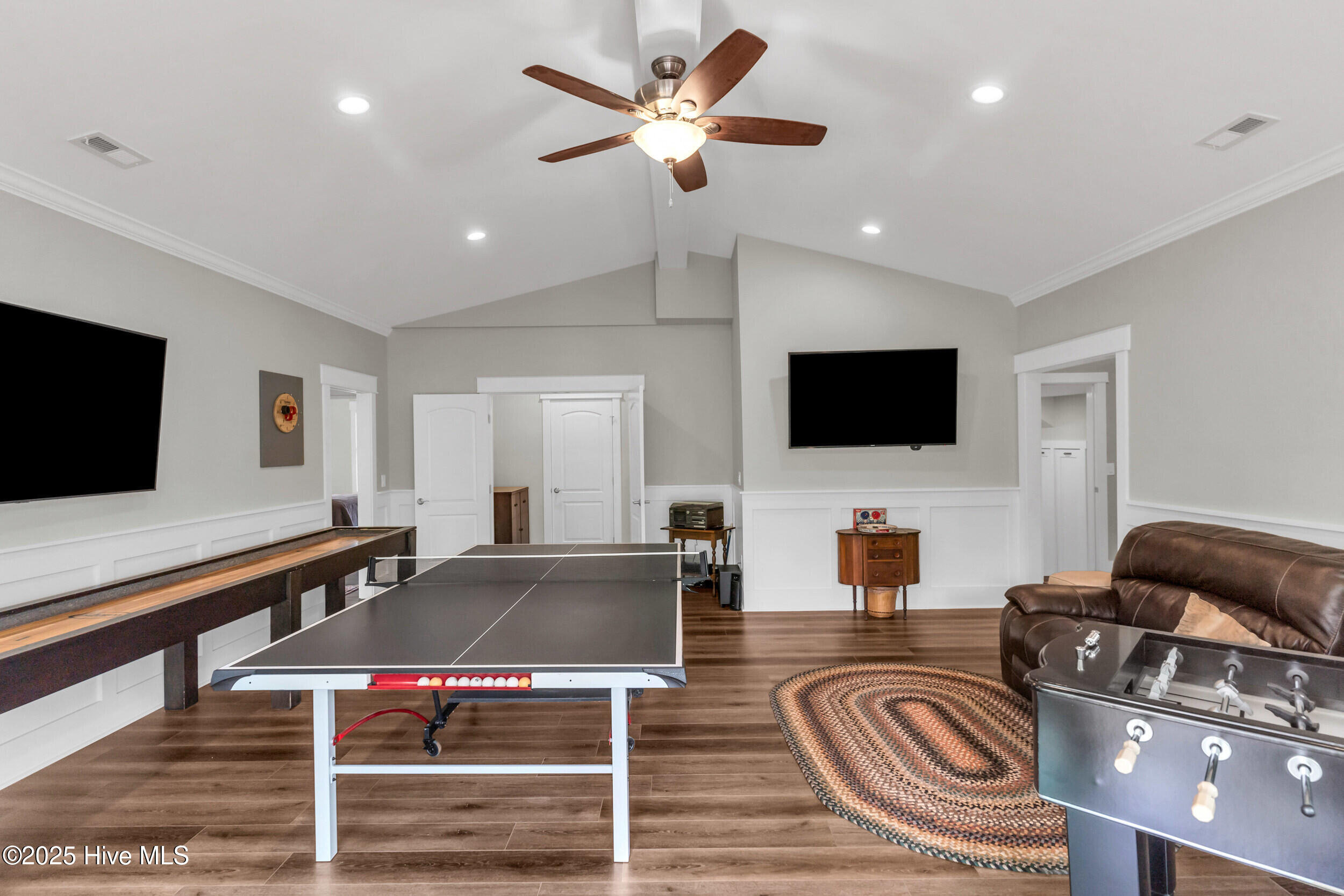 9722 Salty Apple Circle NE