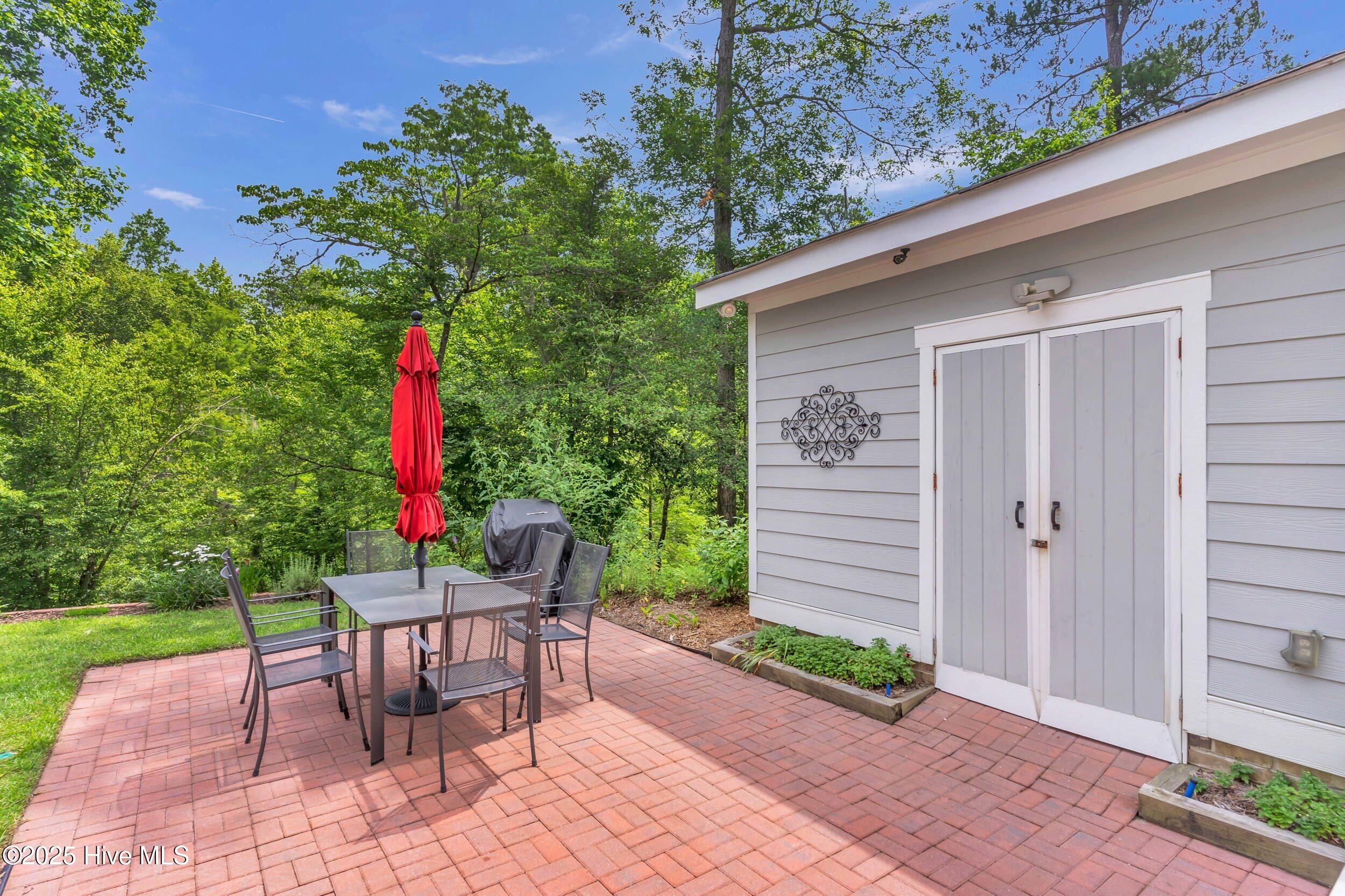 9722 Salty Apple Circle NE