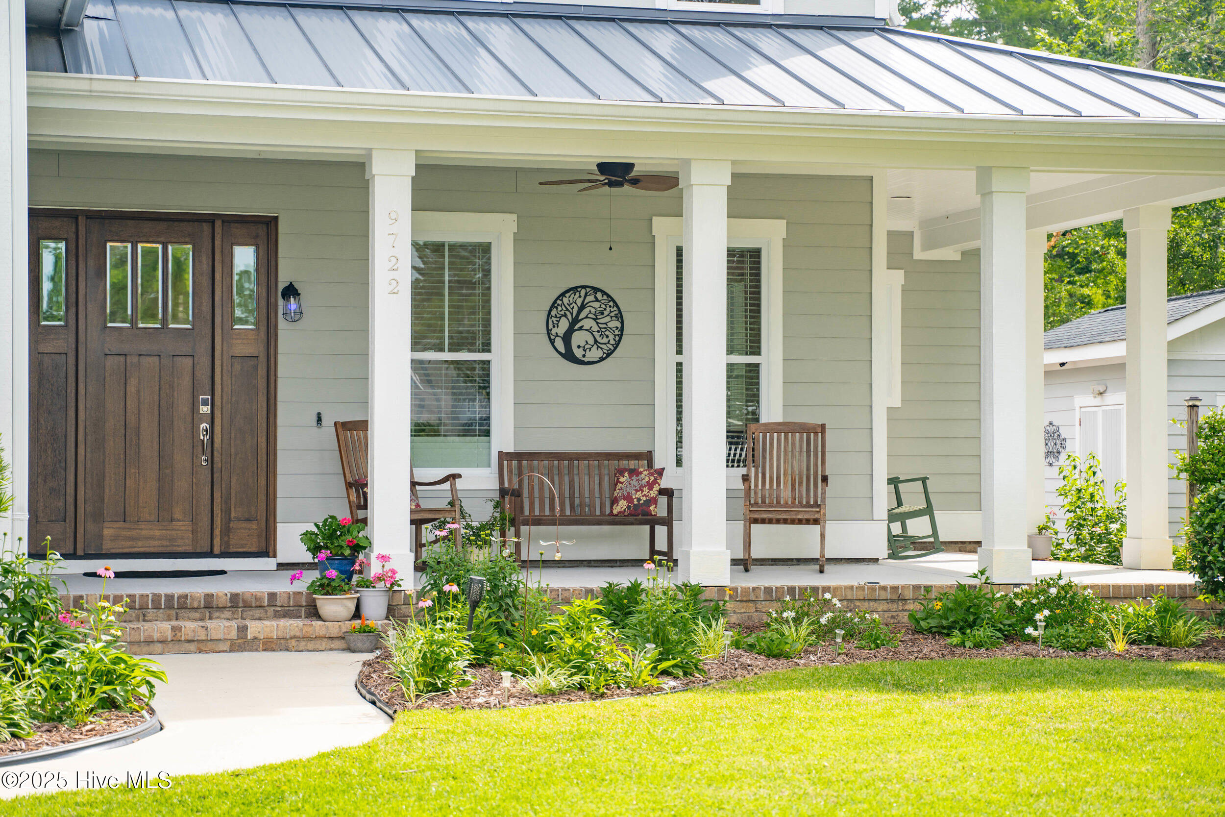 9722 Salty Apple Circle NE