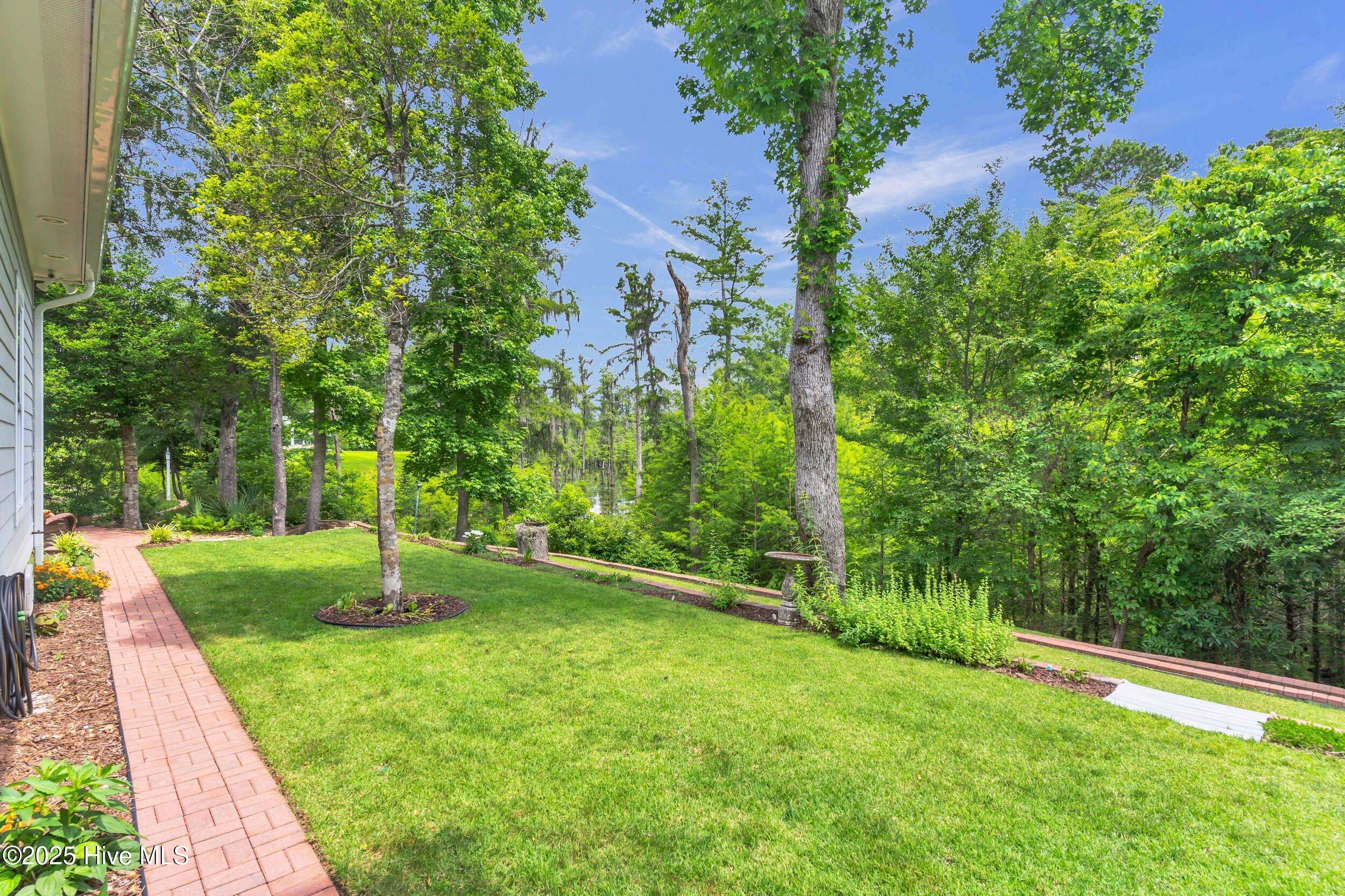 9722 Salty Apple Circle NE