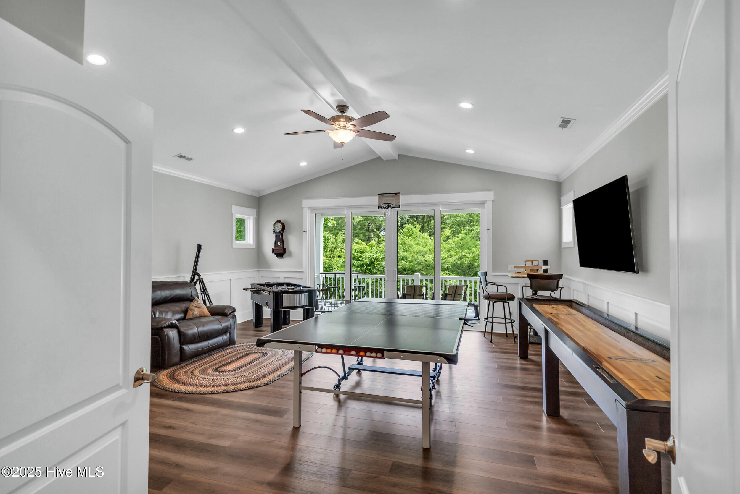 9722 Salty Apple Circle NE