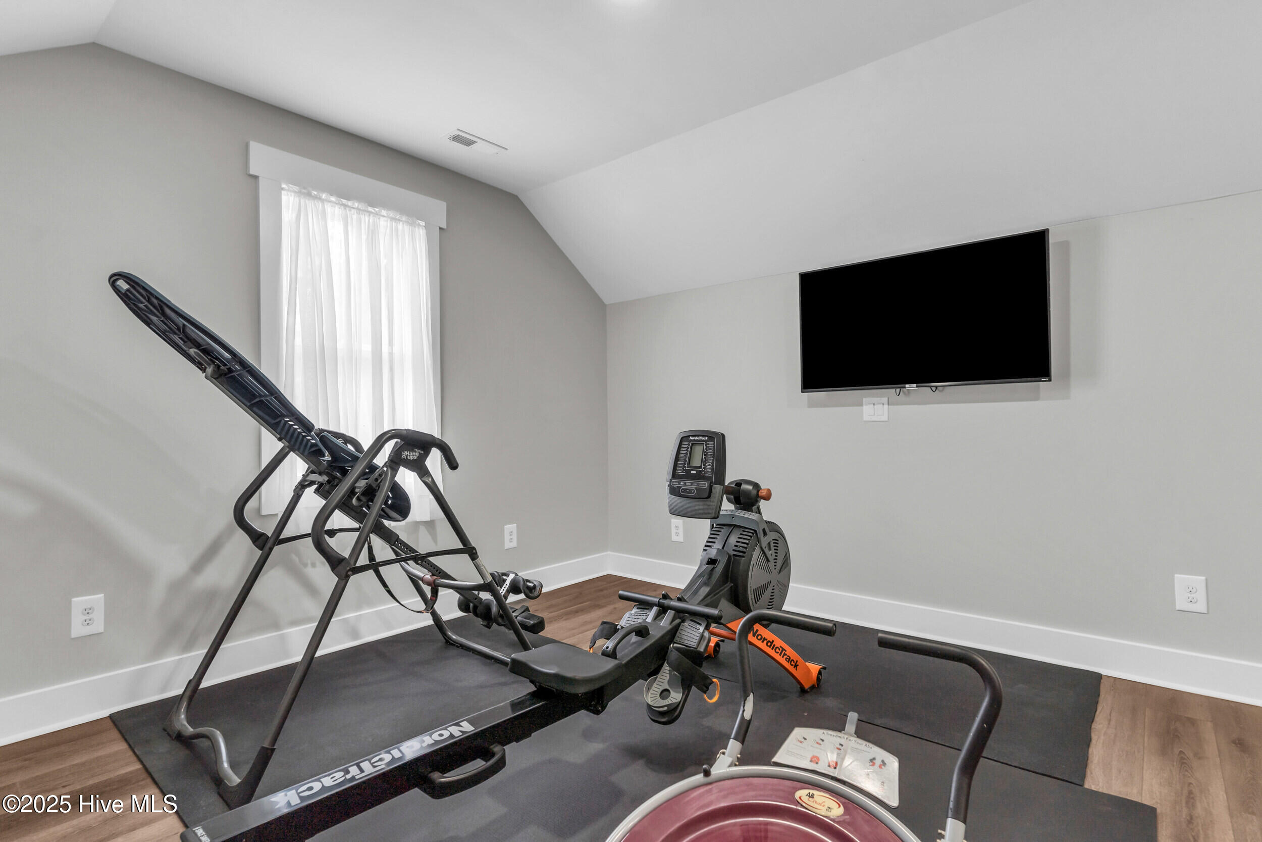 9722 Salty Apple Circle NE