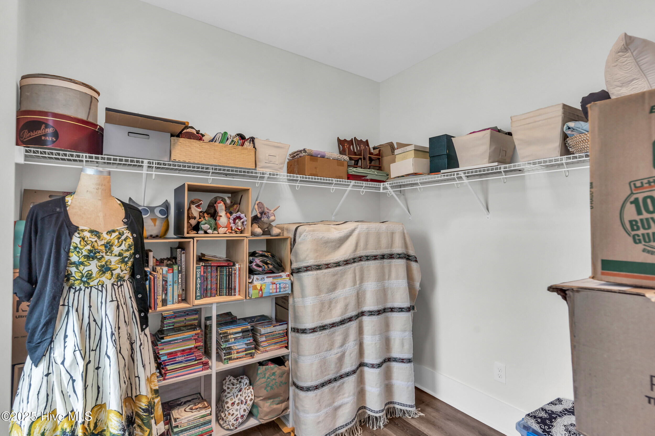 9722 Salty Apple Circle NE