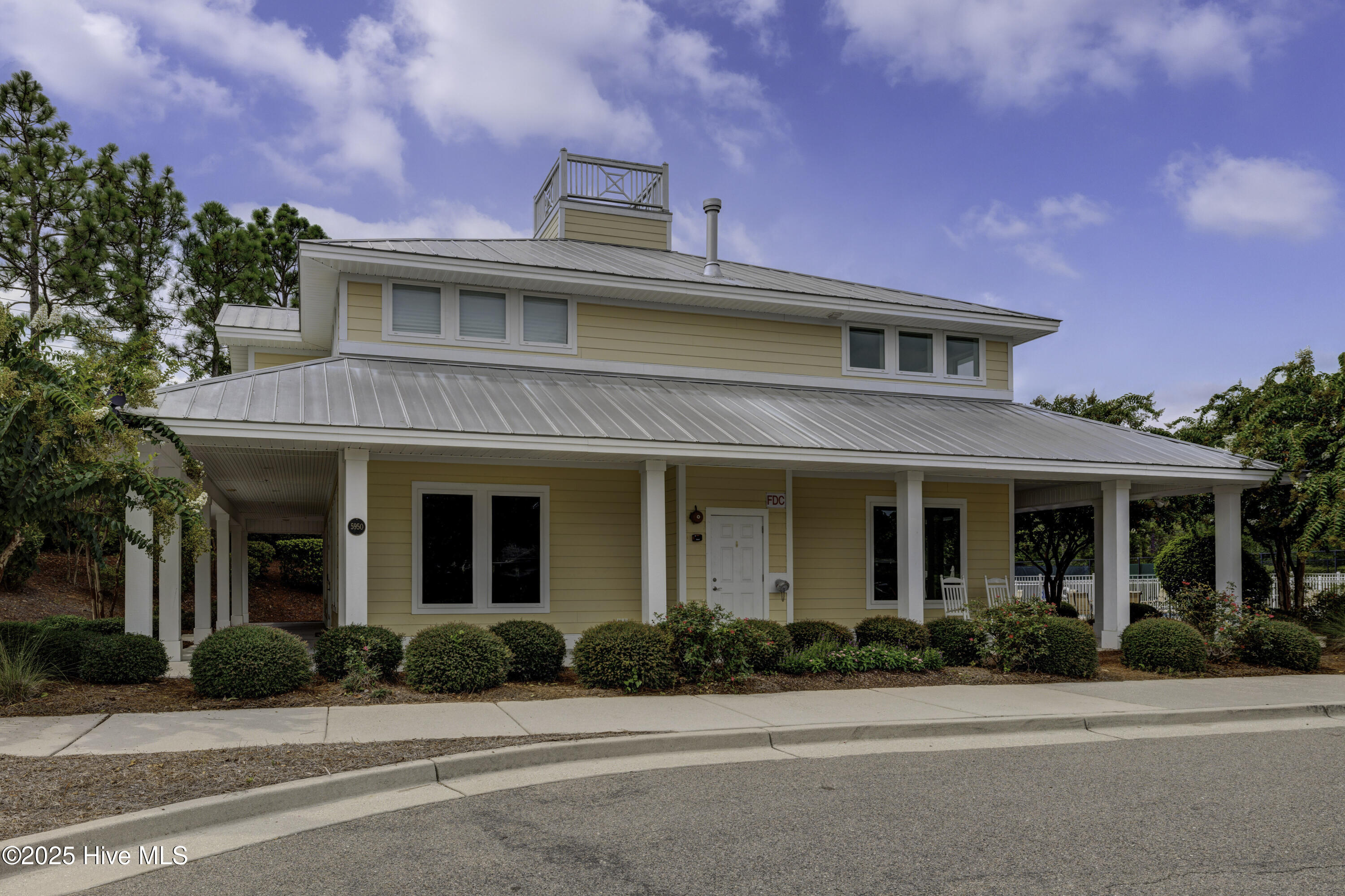 6003 Mount Carmel Parke