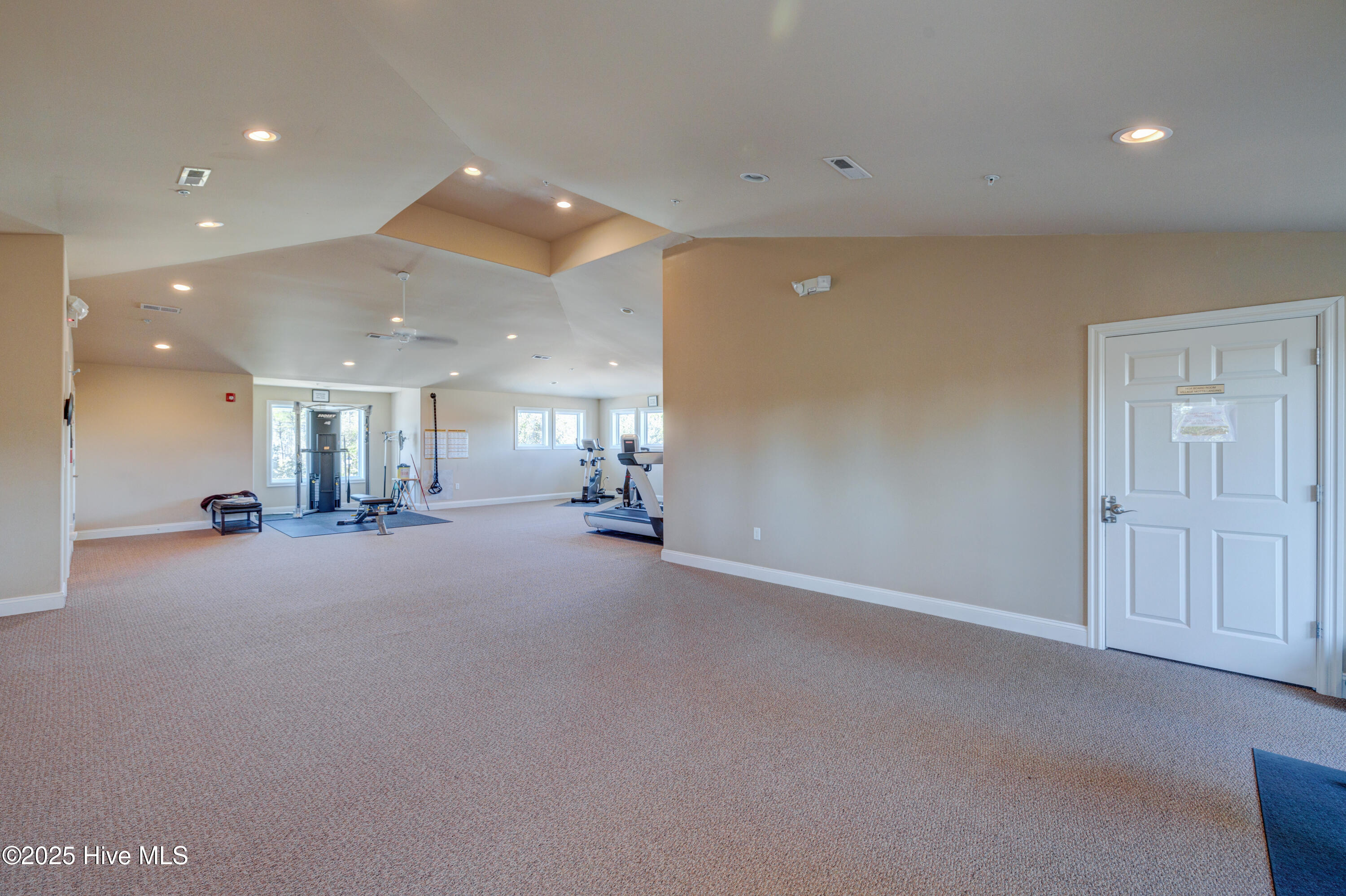 6003 Mount Carmel Parke