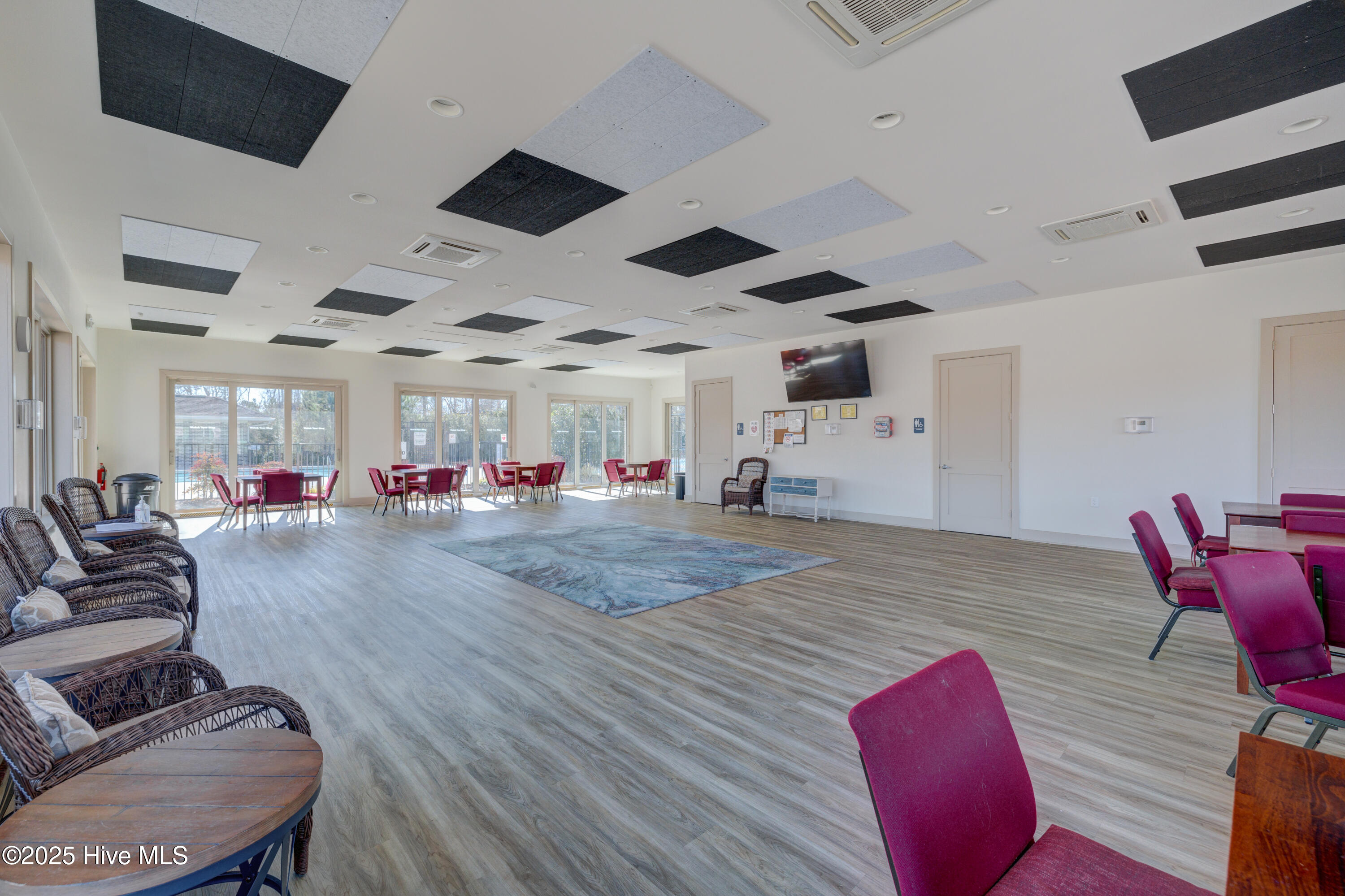 6003 Mount Carmel Parke