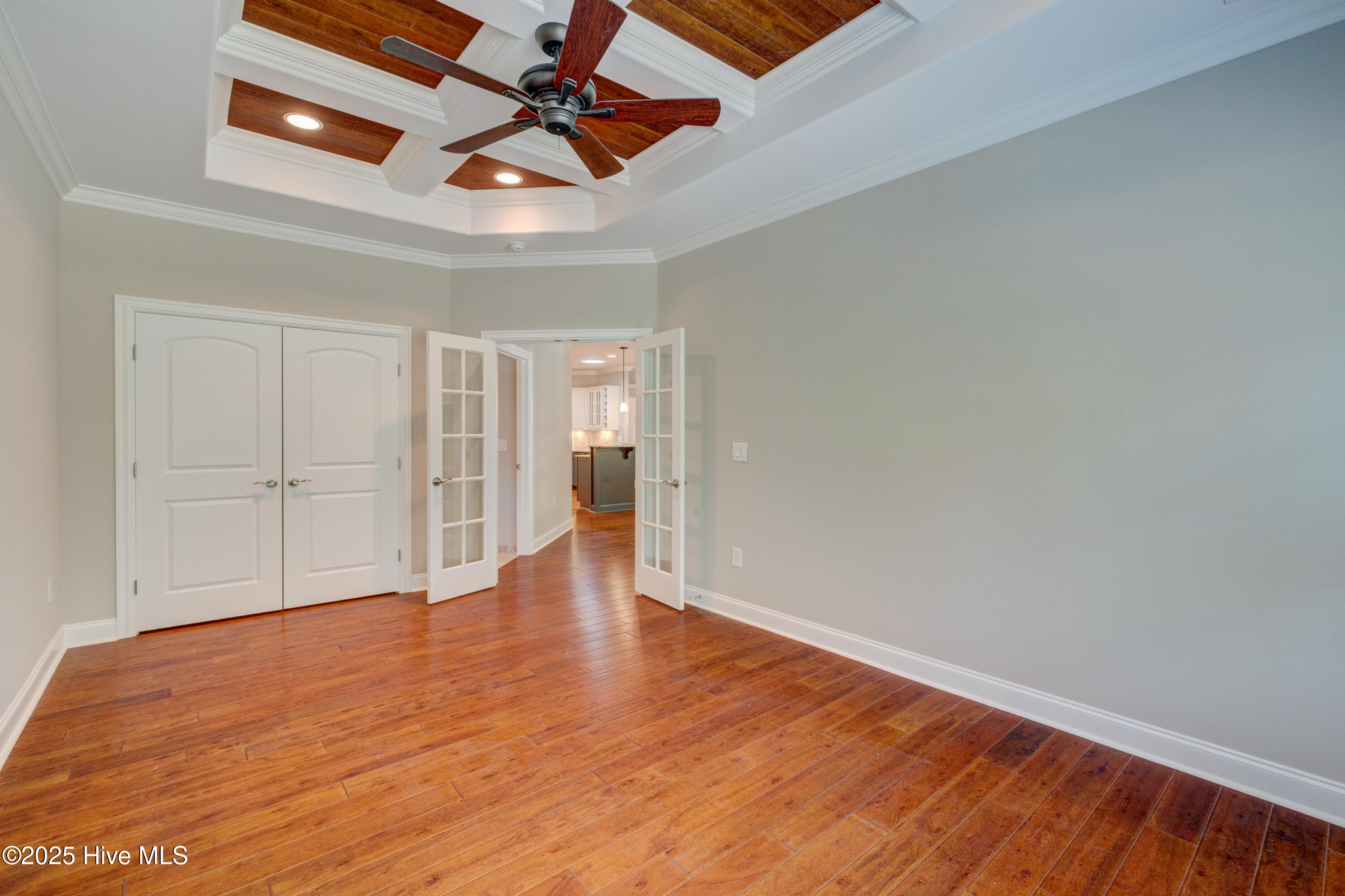 6003 Mount Carmel Parke