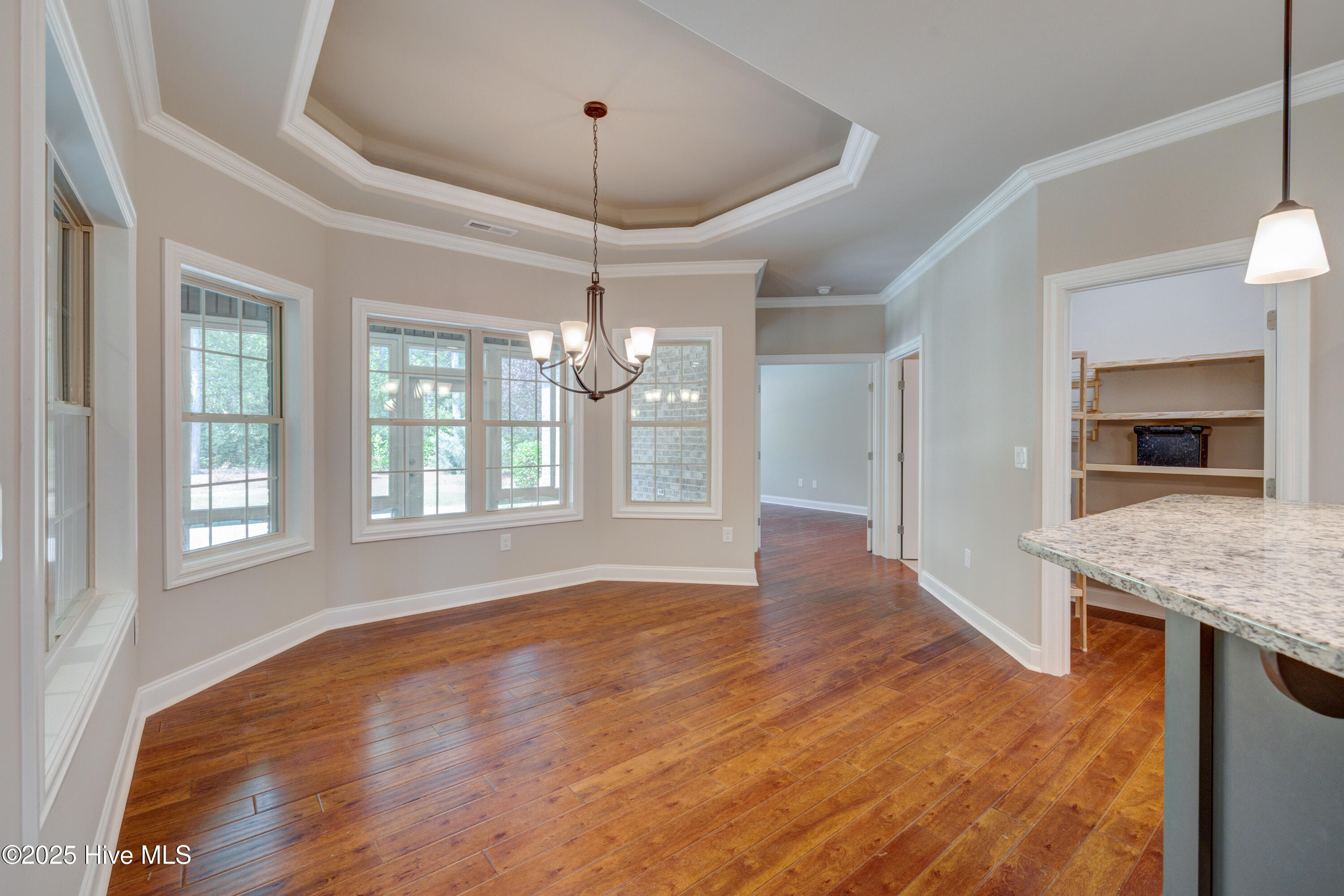 6003 Mount Carmel Parke